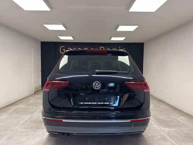 Volkswagen Tiguan — photo 7