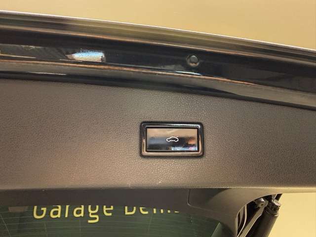 Volkswagen Tiguan — photo 16