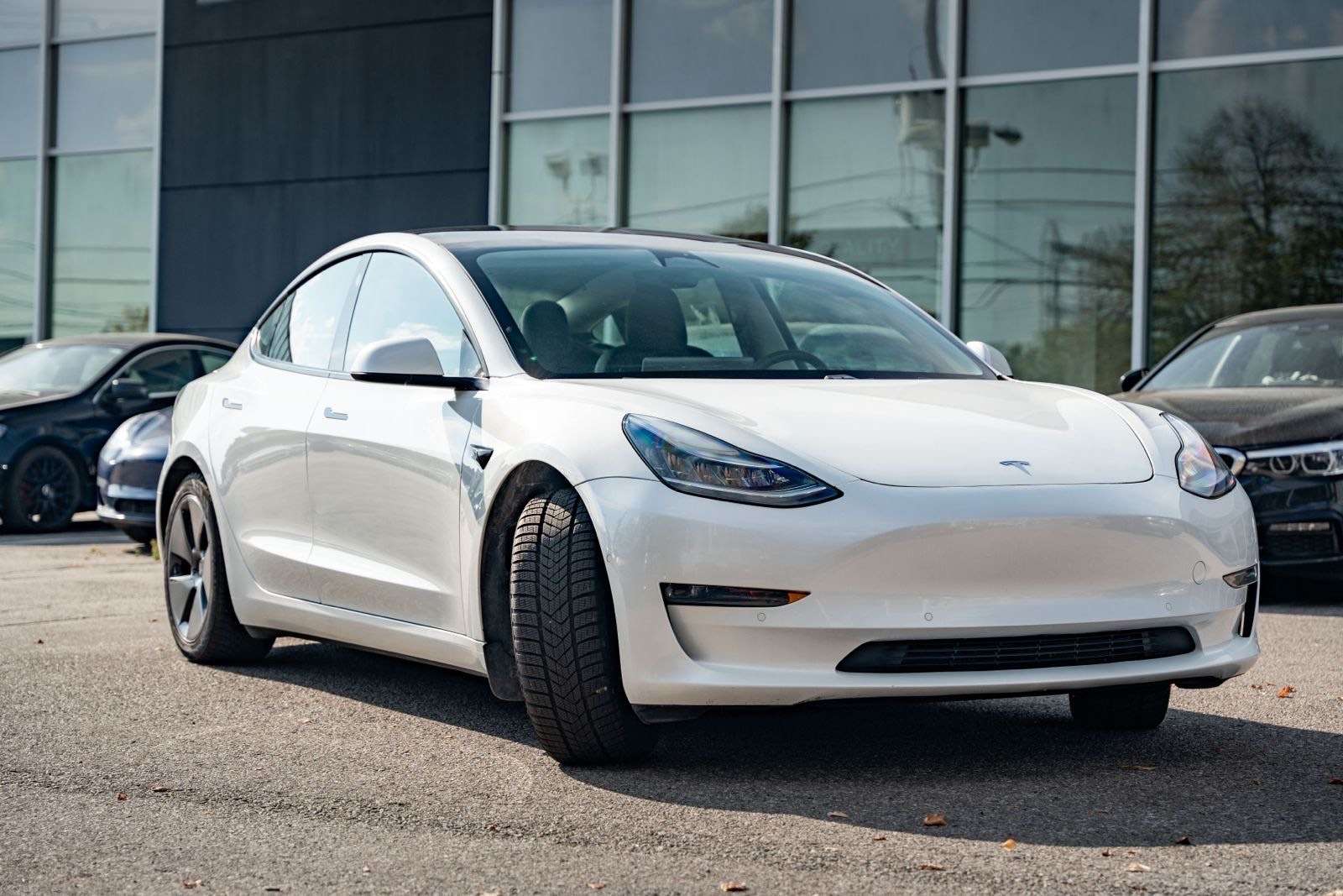 2020 Tesla Model 3 Standard | Pearl White| AUTOPILOT