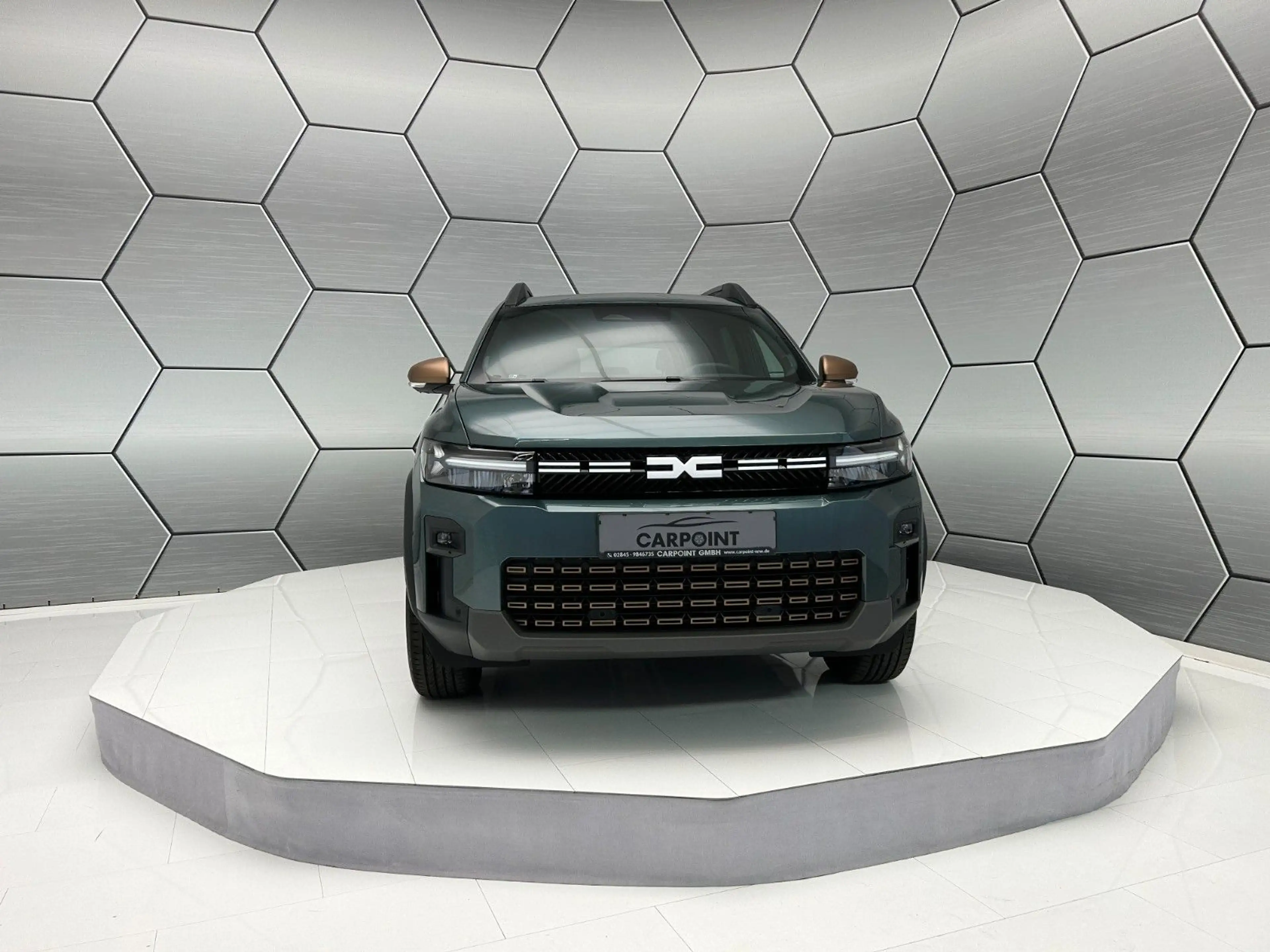 Dacia Bigster Extreme hybrid 155 Winter-Plus/City — photo 9
