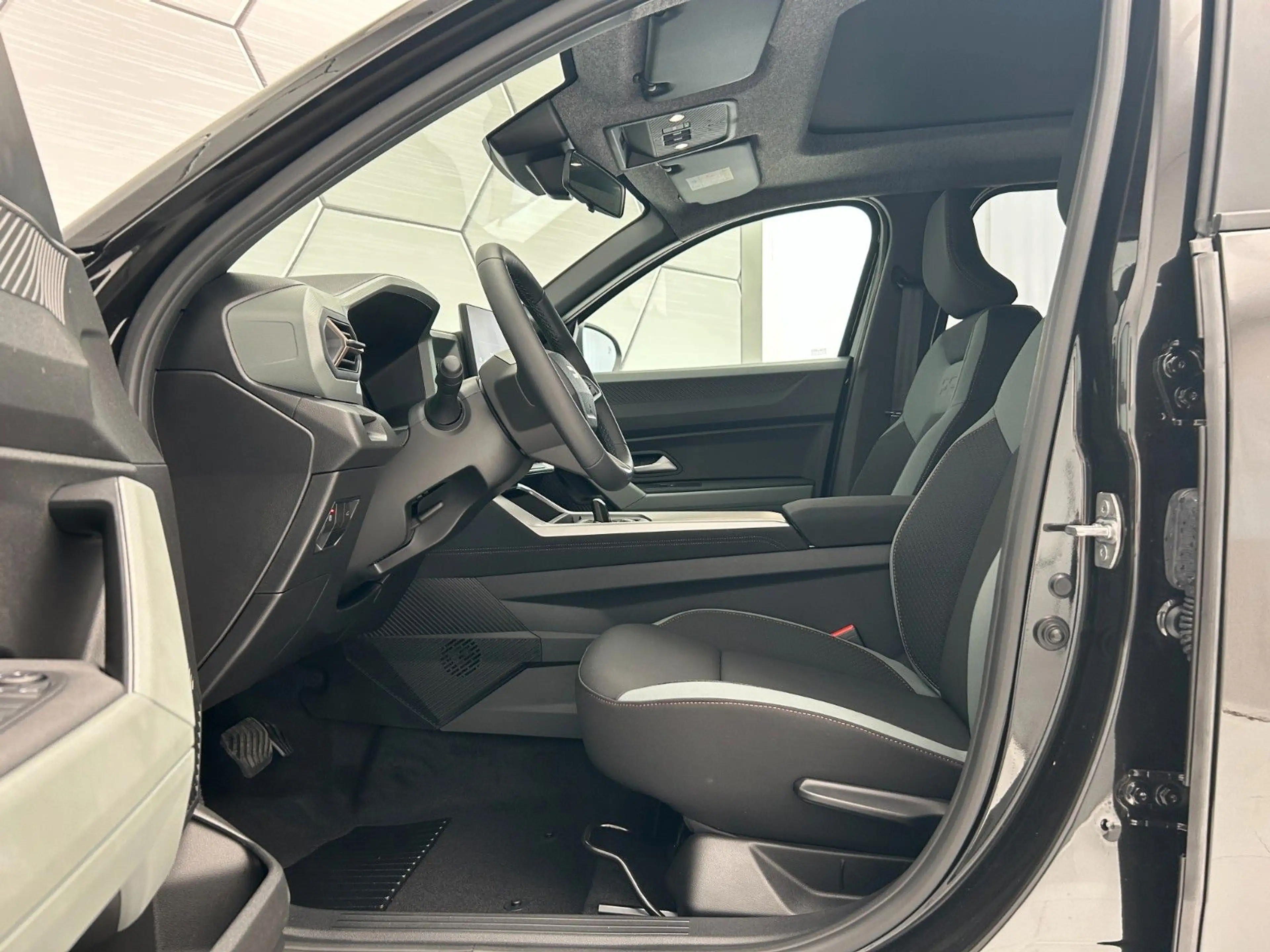 Dacia Bigster Extreme hybrid 155 Winter-Plus/City — photo 13
