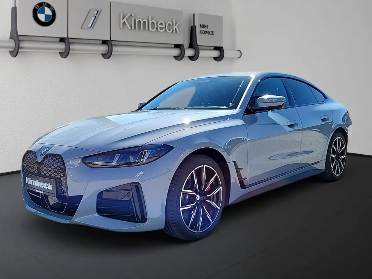 BMW i4