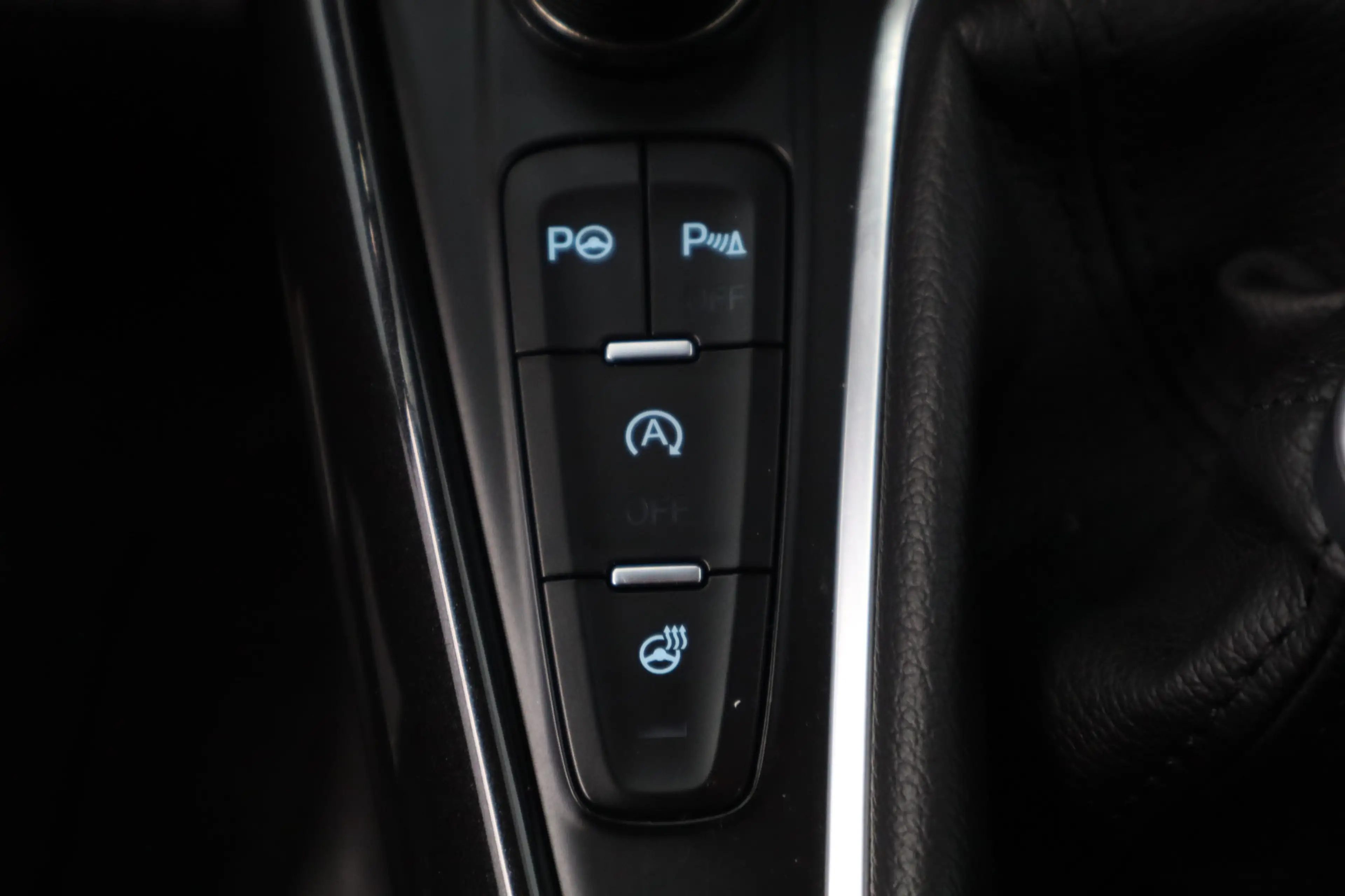 Ford Focus Wagon 1.0 Titanium/ Trekhaak/ Stuurverw/ Stoelverw — photo 33
