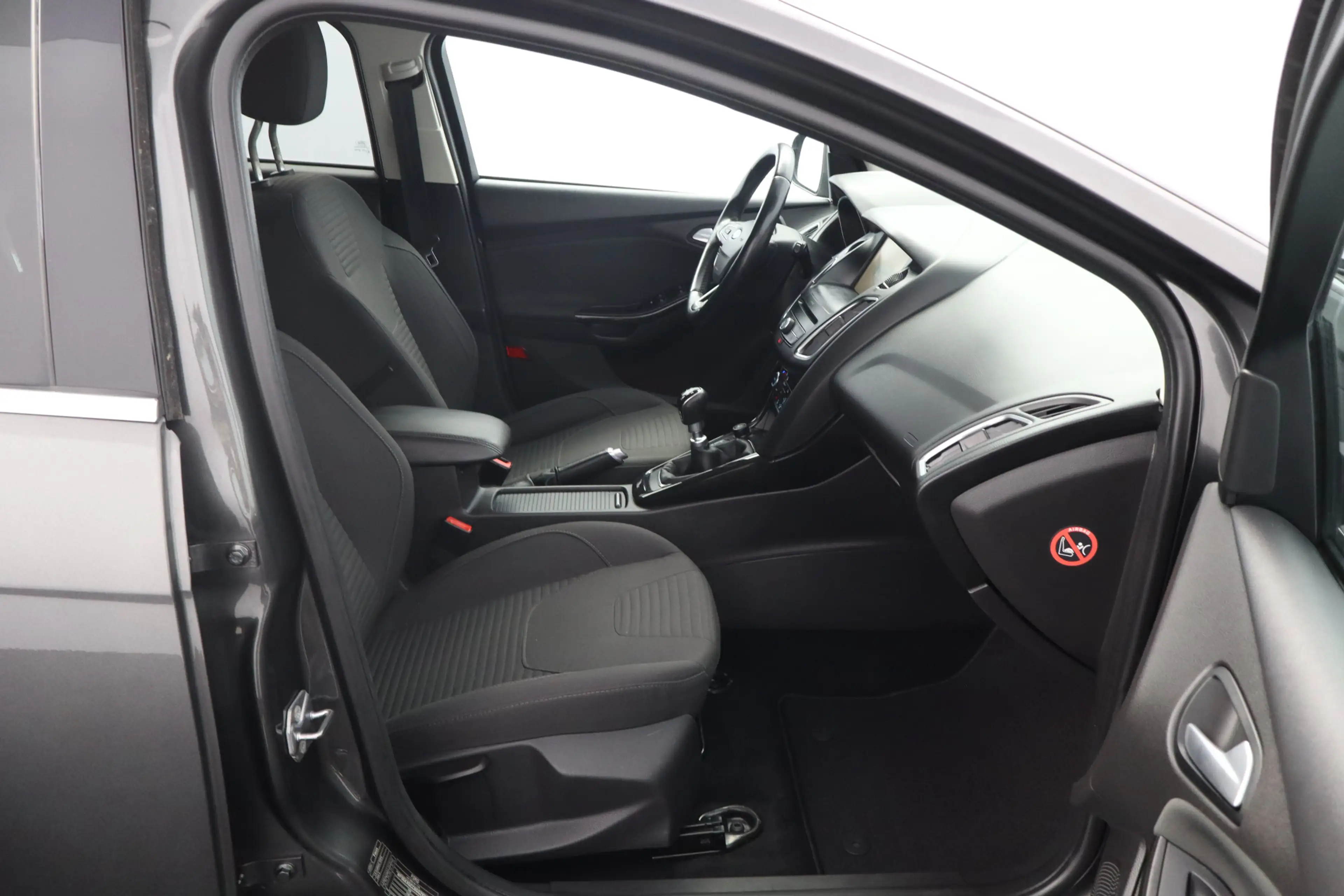 Ford Focus Wagon 1.0 Titanium/ Trekhaak/ Stuurverw/ Stoelverw — photo 43
