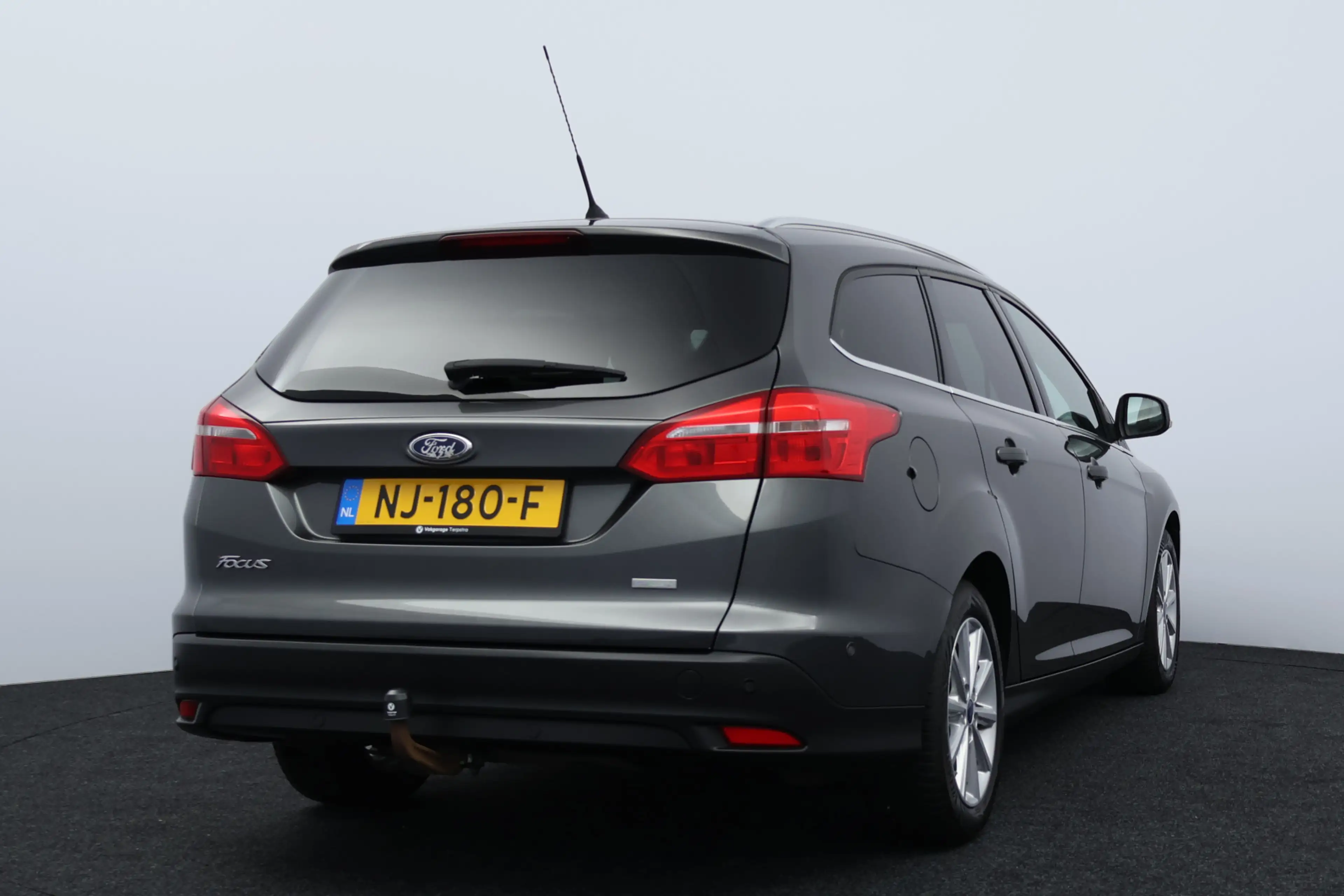 Ford Focus Wagon 1.0 Titanium/ Trekhaak/ Stuurverw/ Stoelverw — photo 10