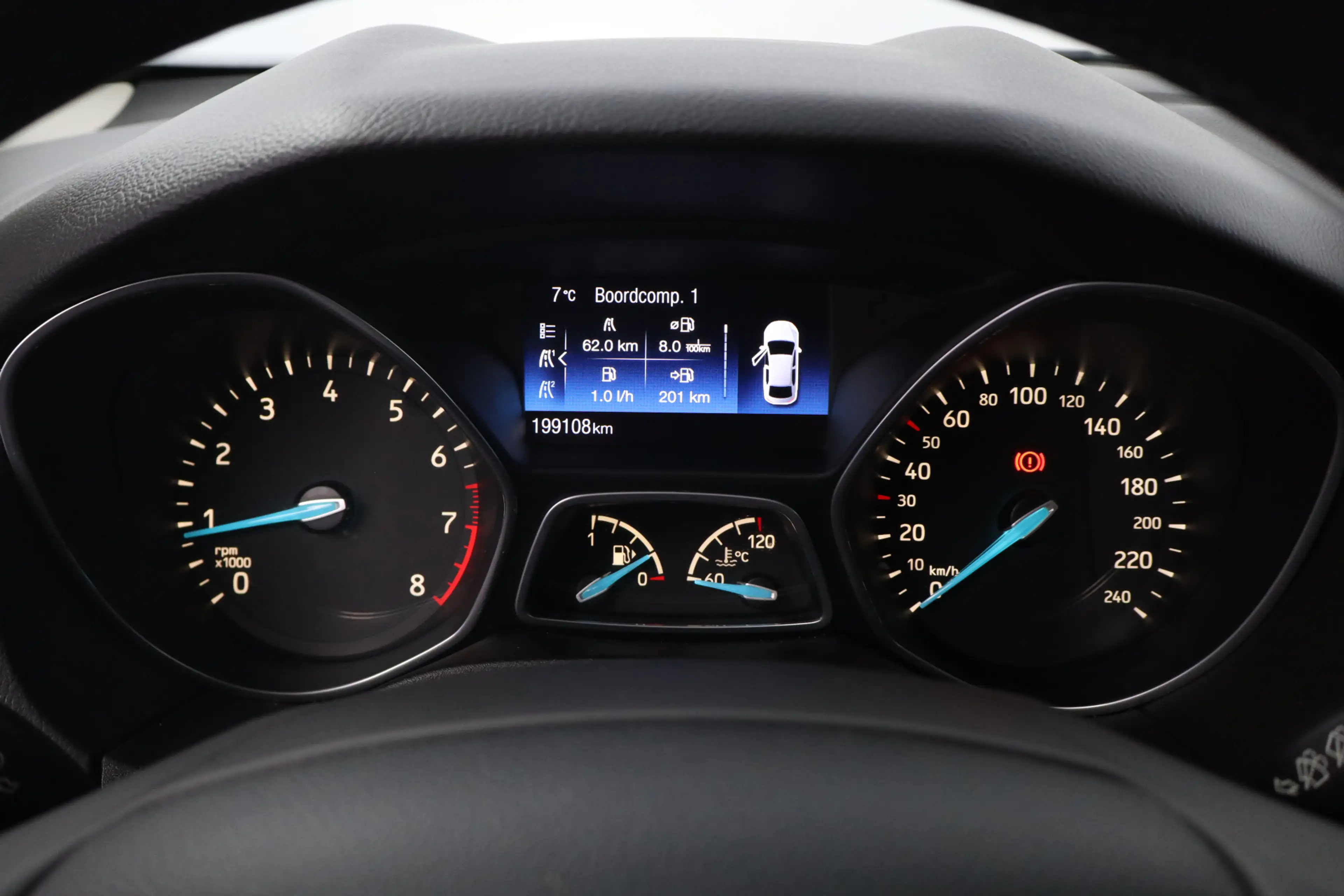 Ford Focus Wagon 1.0 Titanium/ Trekhaak/ Stuurverw/ Stoelverw — photo 36