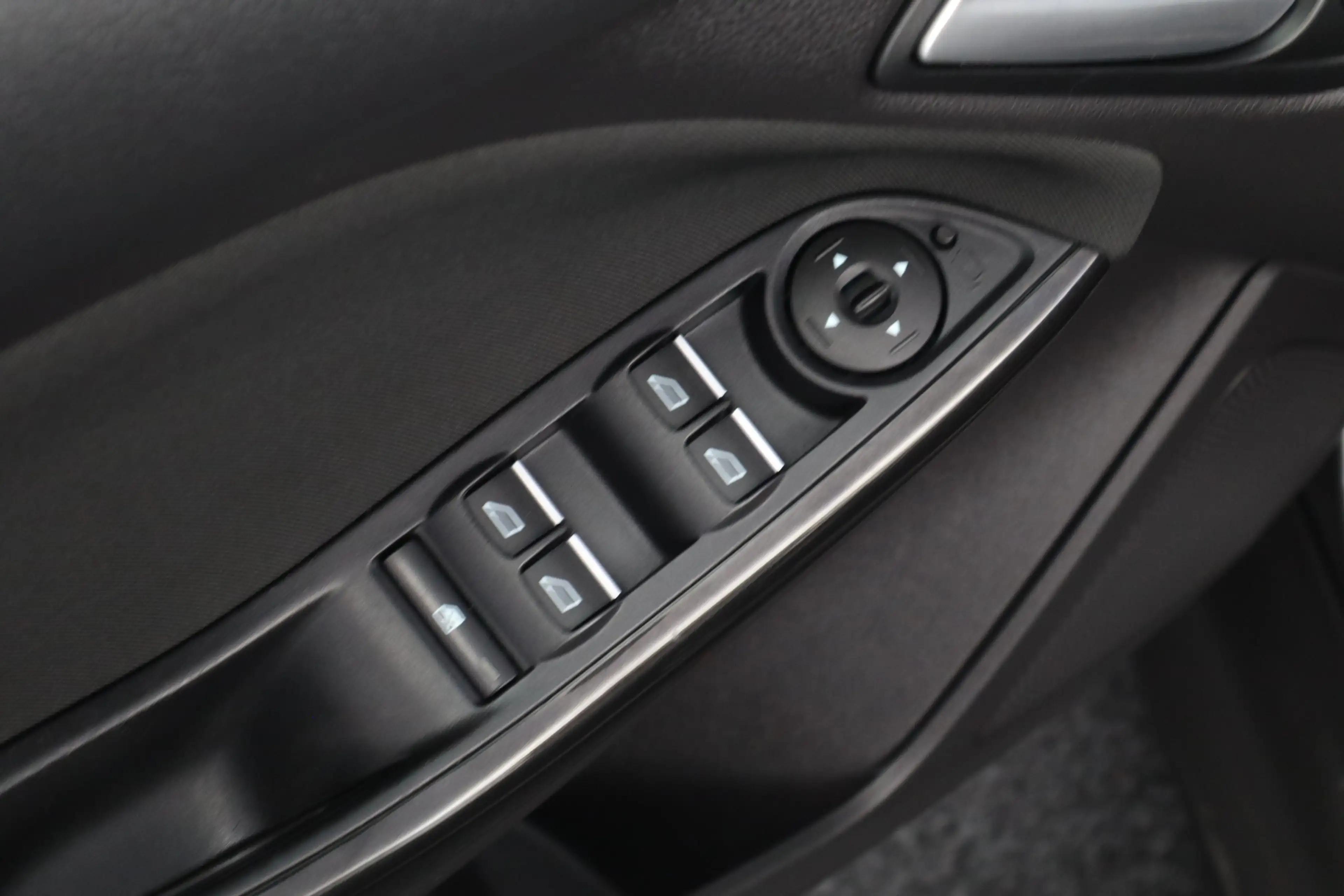 Ford Focus Wagon 1.0 Titanium/ Trekhaak/ Stuurverw/ Stoelverw — photo 37