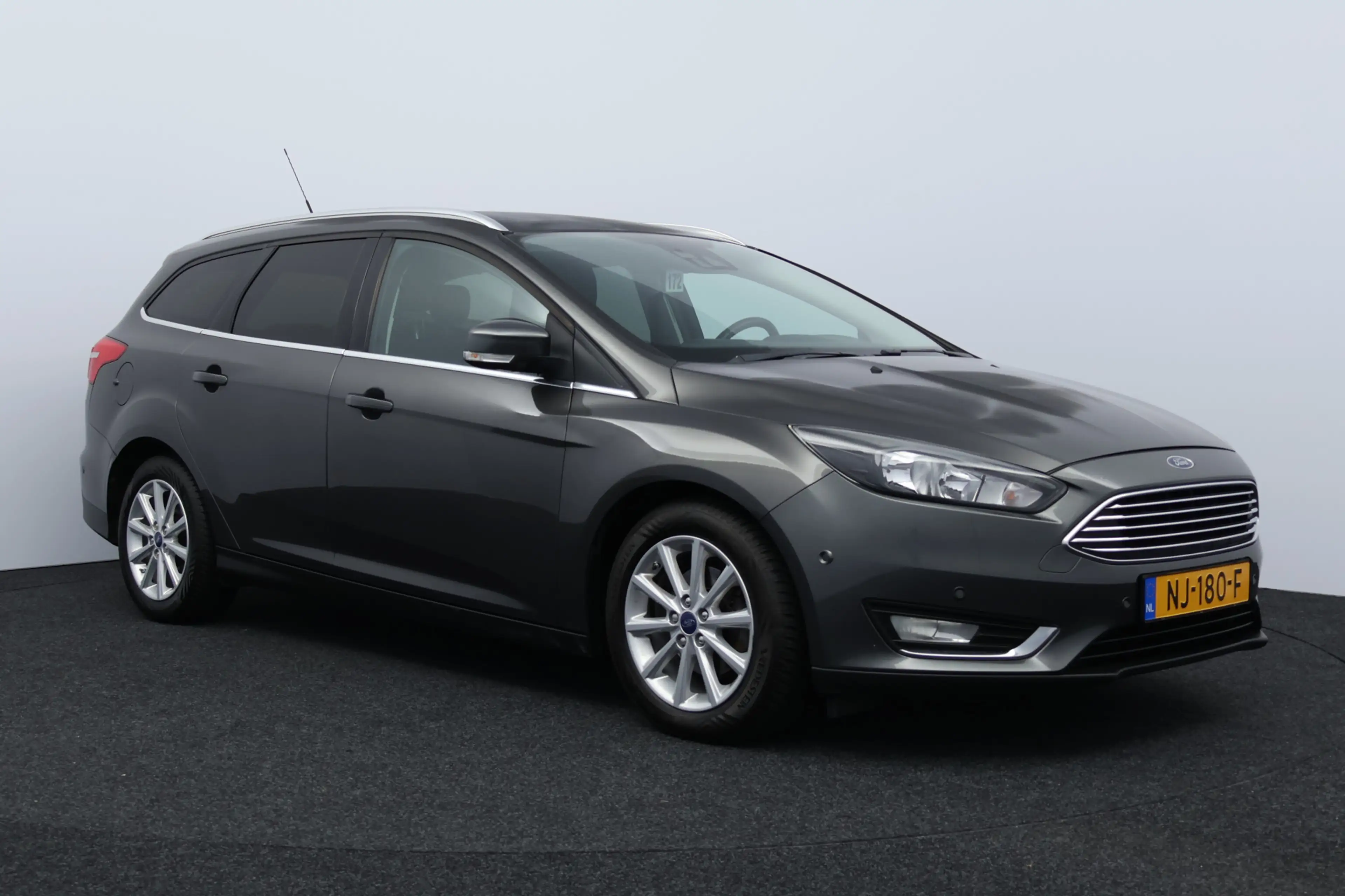 Ford Focus Wagon 1.0 Titanium/ Trekhaak/ Stuurverw/ Stoelverw — photo 16