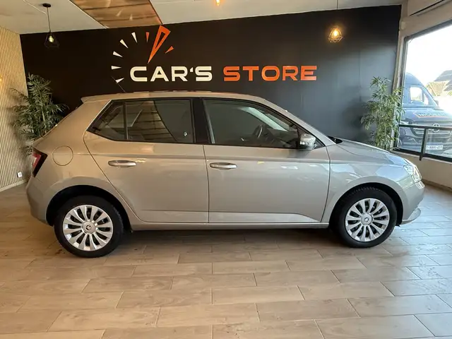 Skoda Fabia Fabia 1.0i * Garantie 12 Mois *