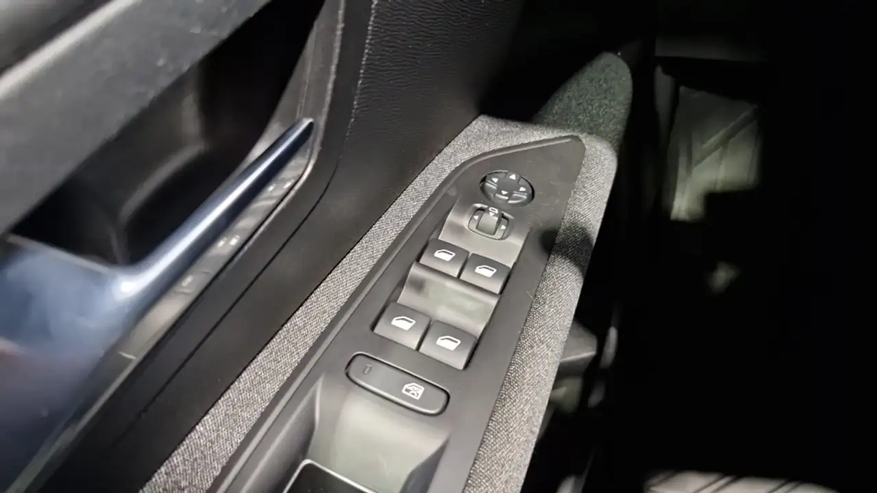 Peugeot 3008 3008 — photo 35