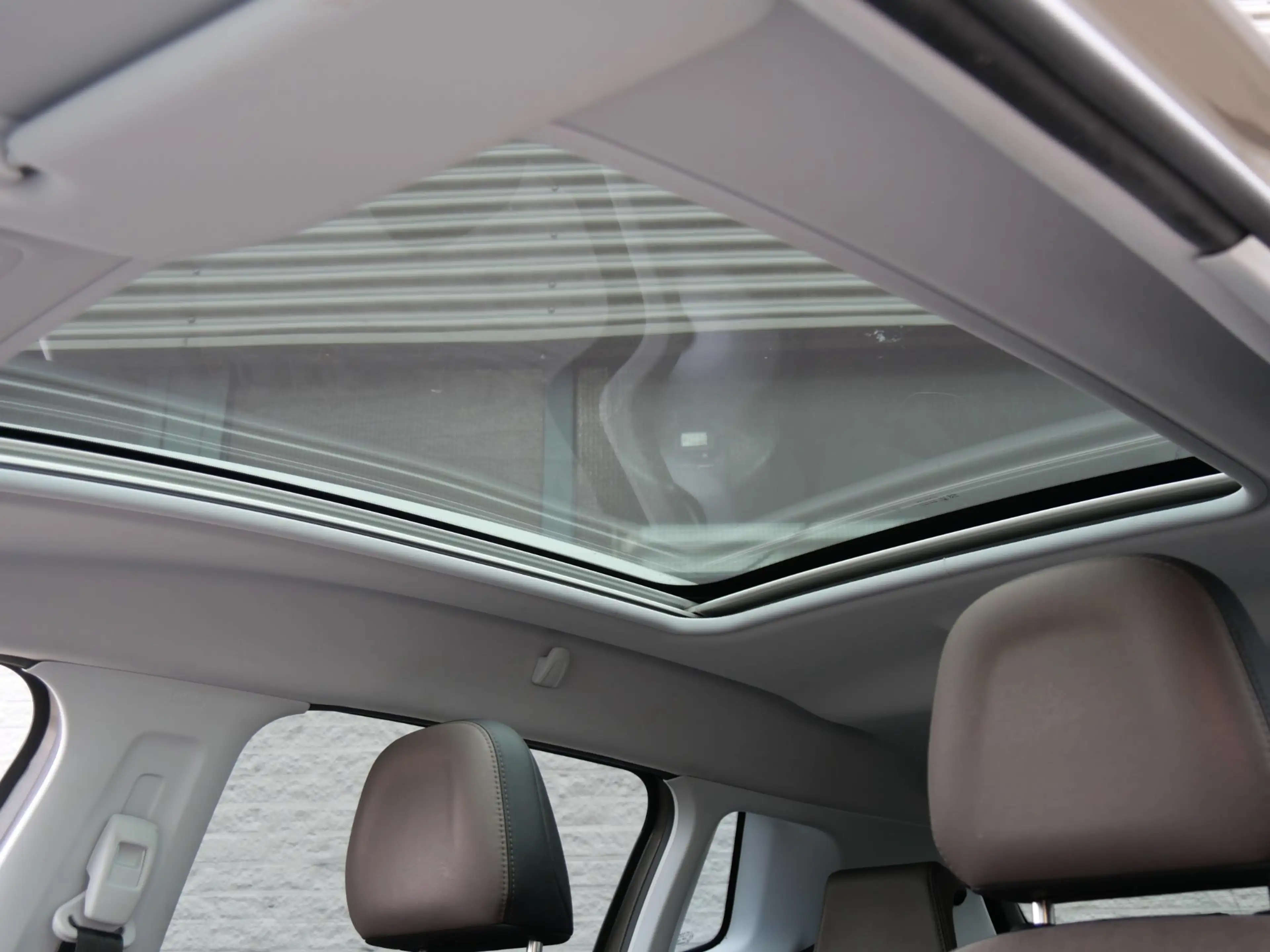 Peugeot 2008 1.6VTi FELINE/ PANORAMADAK/ TREKHAAK/ ALL-SEASON/ — photo 8