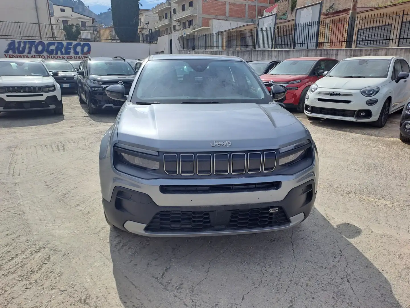 Jeep Avenger 1.2 Turbo 100 CV Altitude Grigio - 2