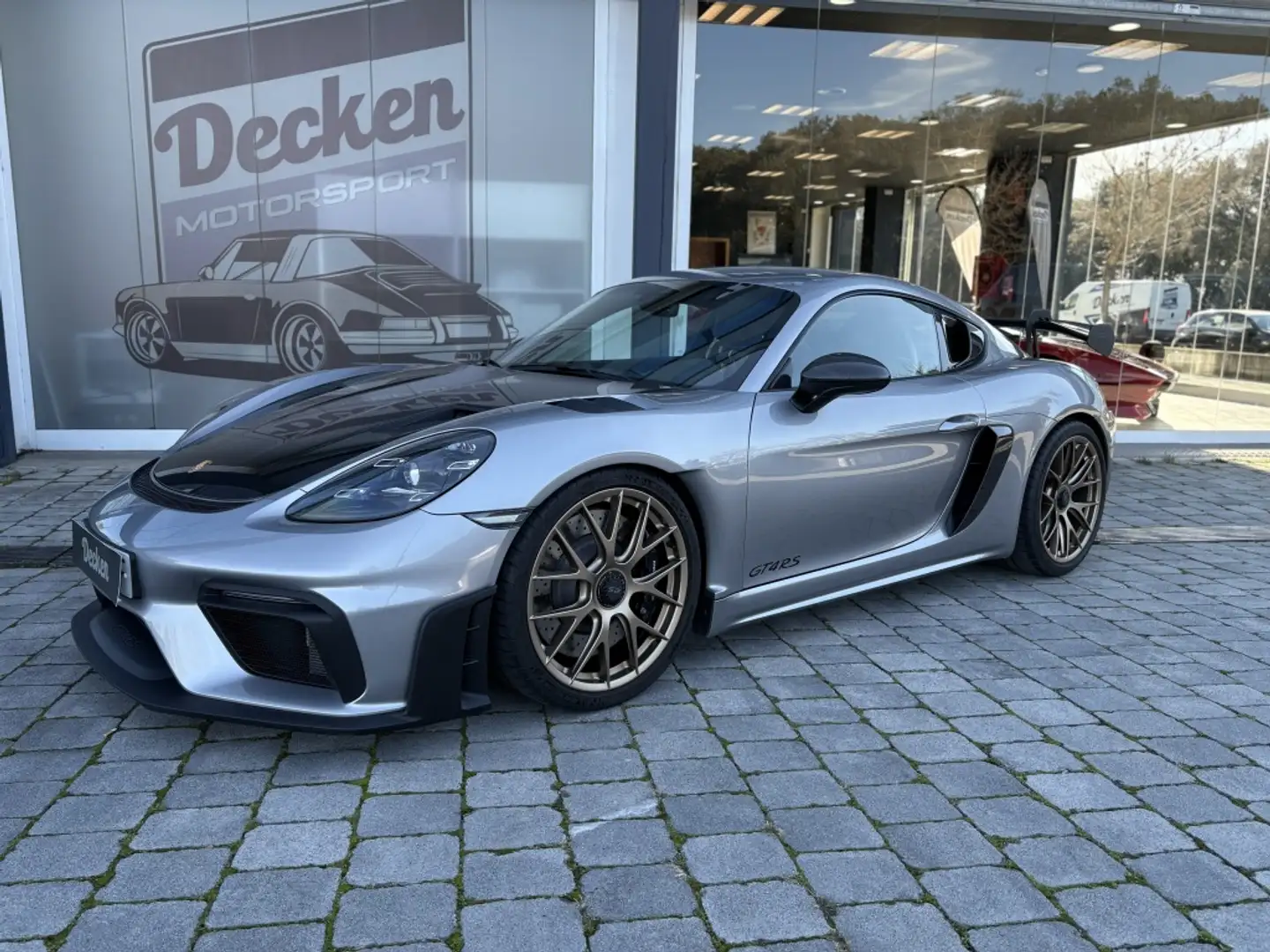 Porsche Cayman GT4 RS PDK Silber - 1