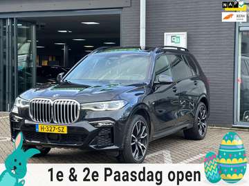 XDrive40i 6p/PANO-DAK/CAMERA/CARPLAY/NL-AUTO NAP!!