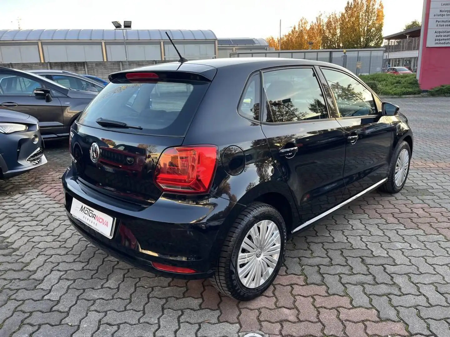 Volkswagen Polo 1.0 mpi Trendline 60cv 5p Noir - 2