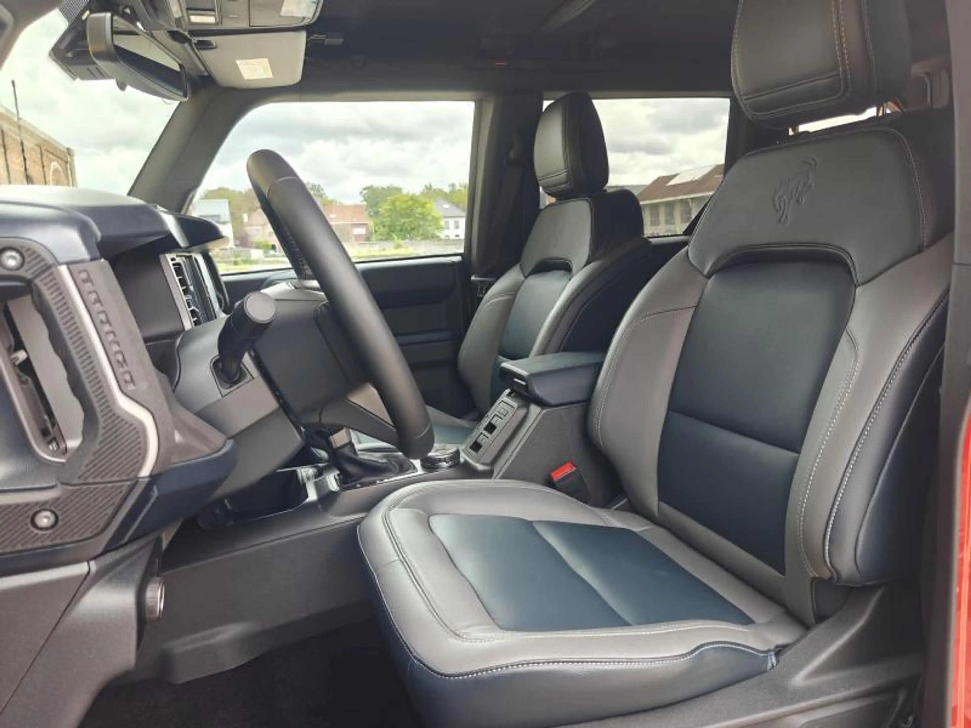 Ford Bronco 2.7i Outer Banks - ombouw lichte vracht - Nieuwe w — photo 4