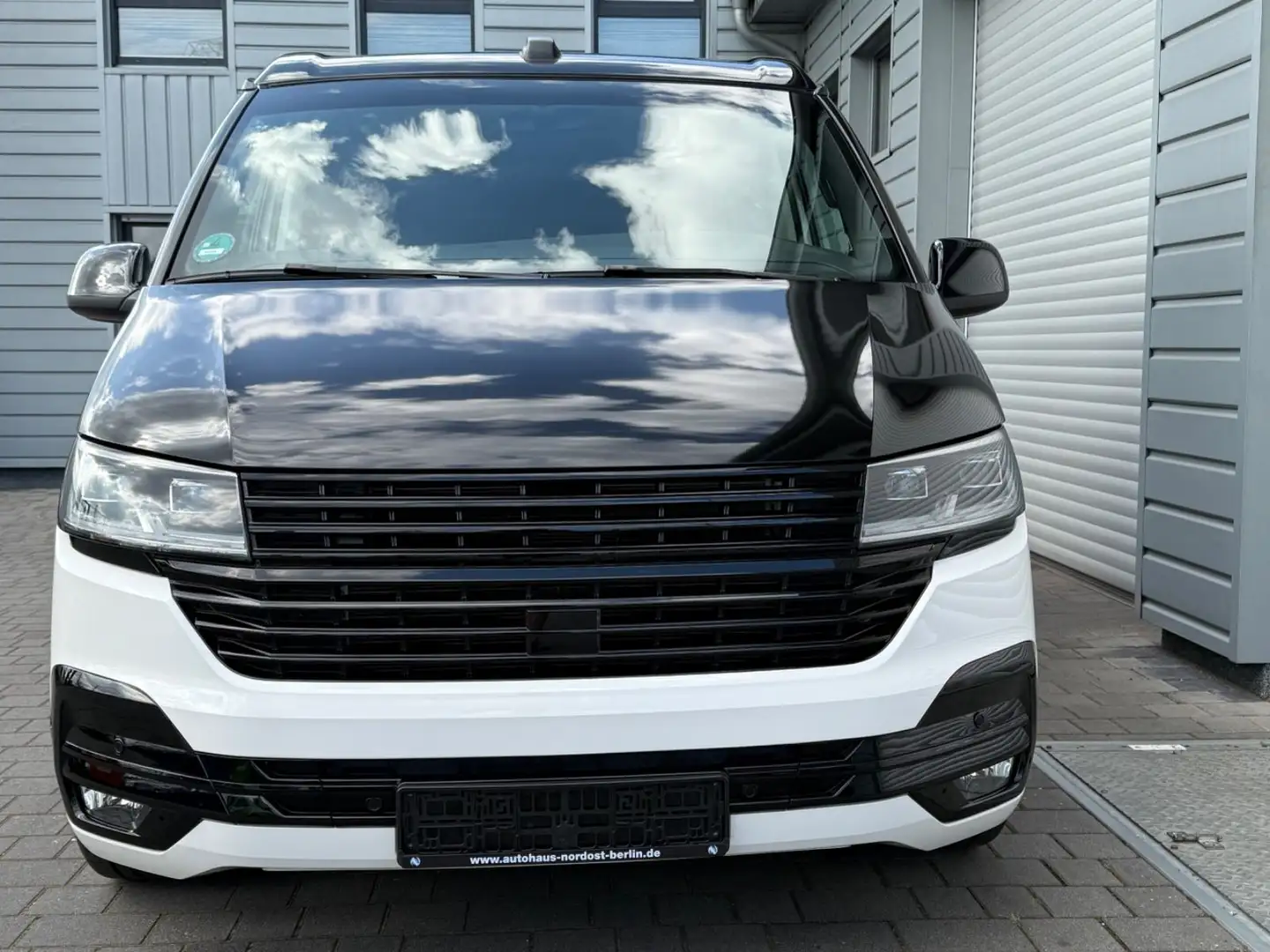 Volkswagen T6 Multivan T6.1  Bulli Camper Last Edition LED DSG Weiß - 2