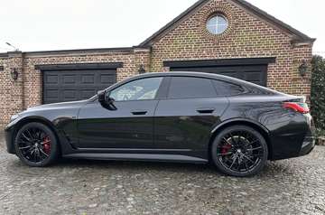 i4 M50 CARBON BLACK   -   BTW AFTREKBAAR !!!
