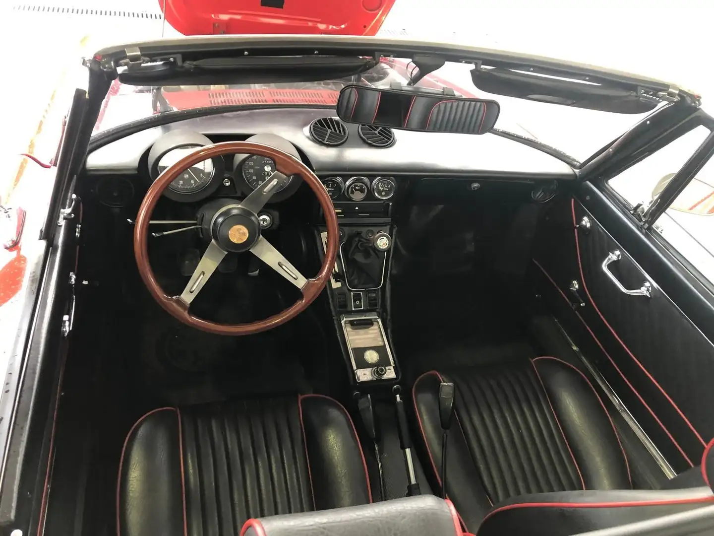 Alfa Romeo Spider Veloce 2000 Rot - 1