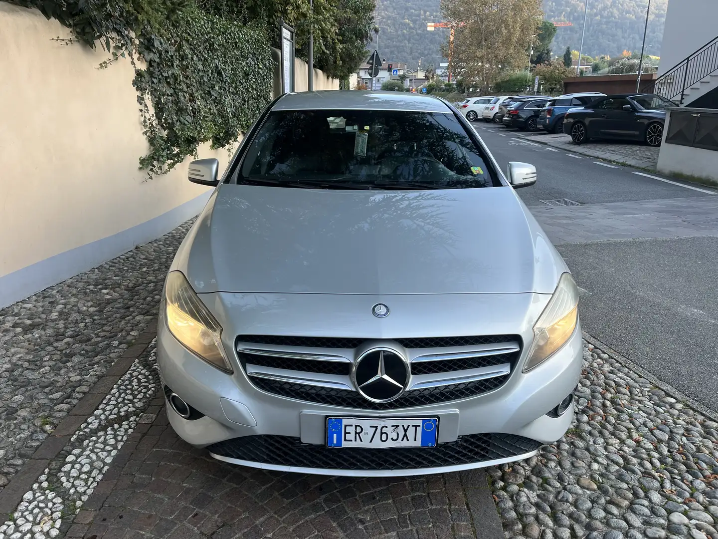 Mercedes-Benz A 180 Classe A - W176 cdi (be) Premium auto Plateado - 2