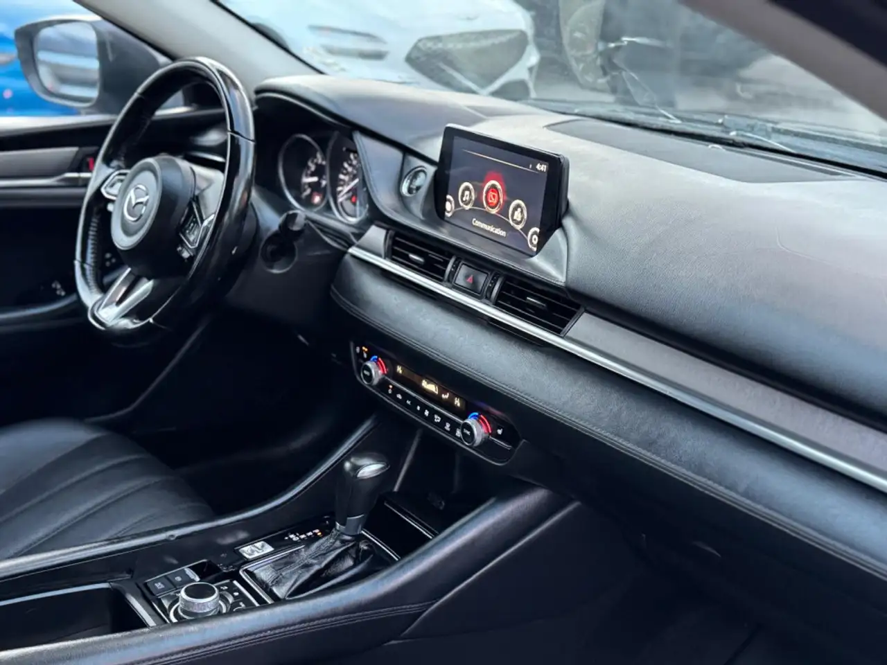 Mazda 6 снимка Mazda 6