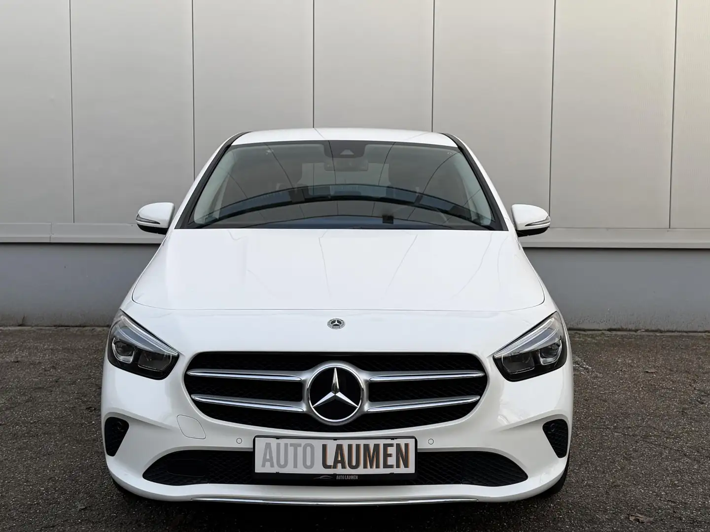 Mercedes-Benz B 250 e Luxury Line Plug In Hybrid Automaat Widescreen T Blanc - 2