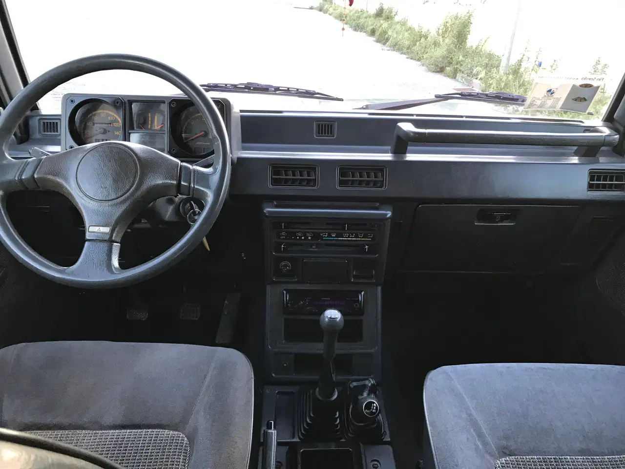 Mitsubishi Pajero Metal Top 2.5 td EXE, foto 4