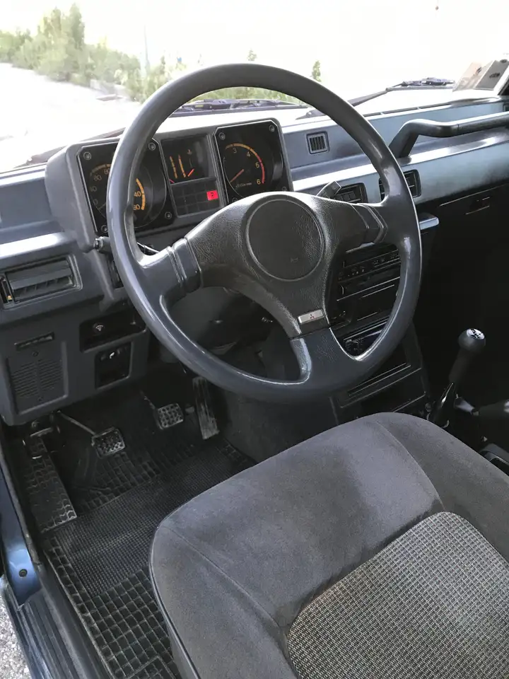 Mitsubishi Pajero Metal Top 2.5 td EXE, foto 6