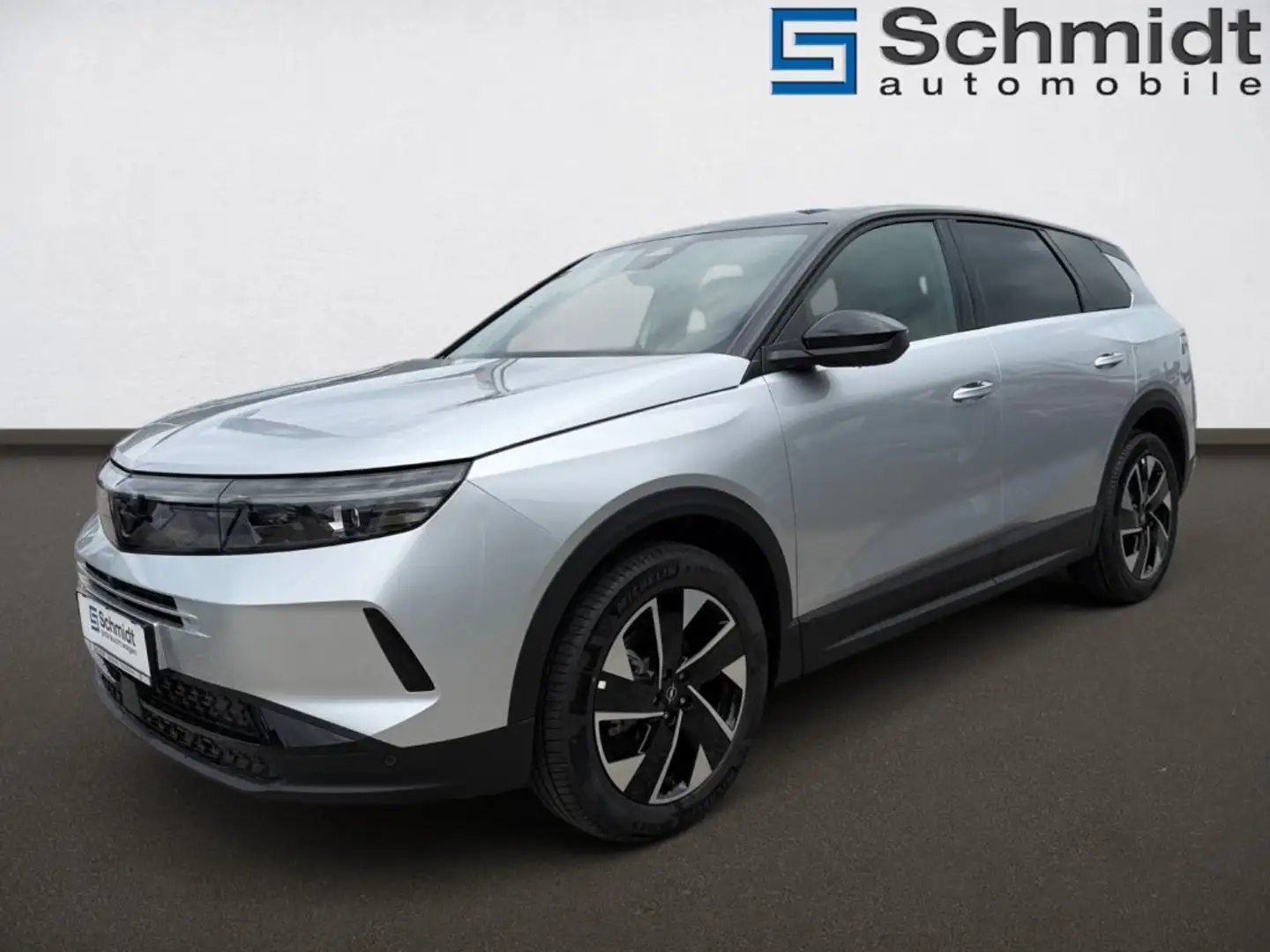 Opel Grandland Hybrid, GS, 1.2 Direct Injection Turbo, Silber - 2