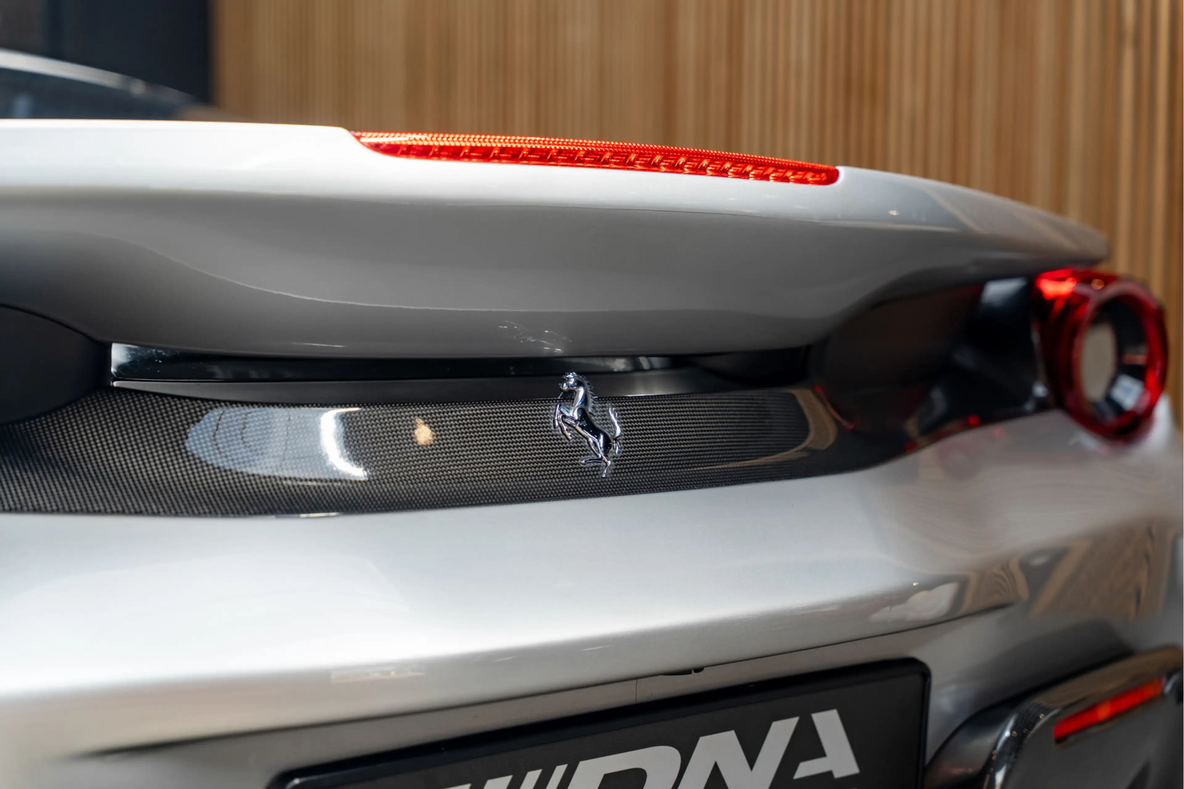 Ferrari 488 Pista HELE Lift Carbon Painted Stripes 3.9 Pista H — photo 25