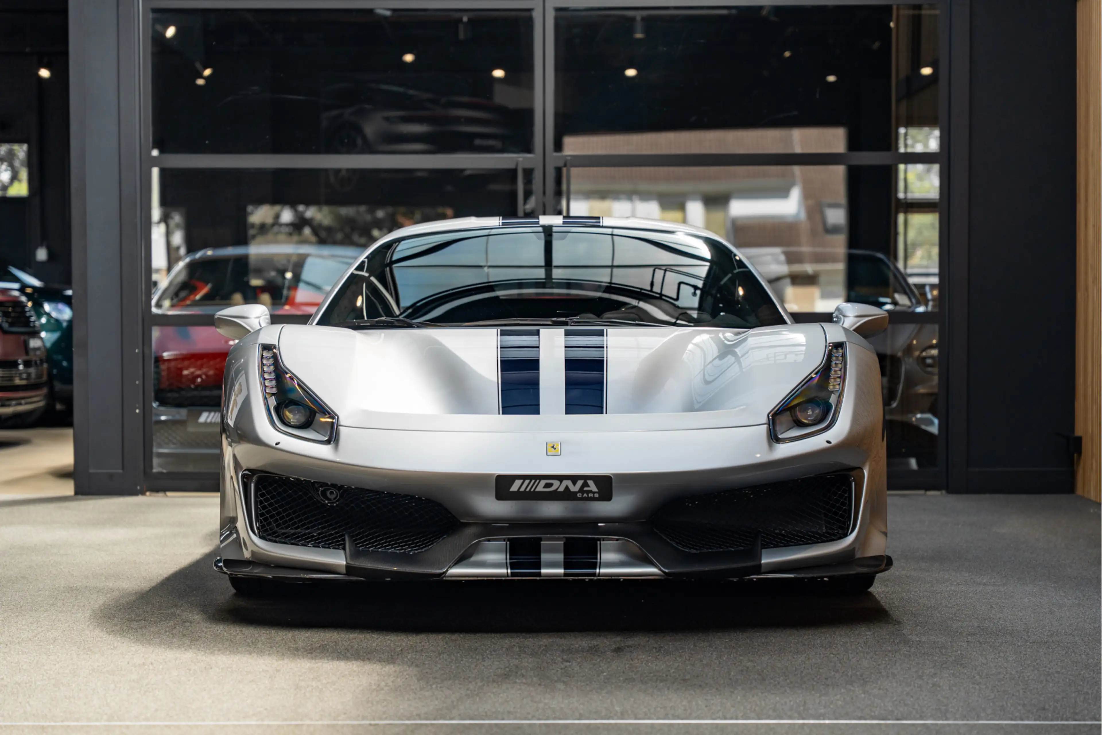 Ferrari 488 Pista HELE Lift Carbon Painted Stripes 3.9 Pista H — photo 2