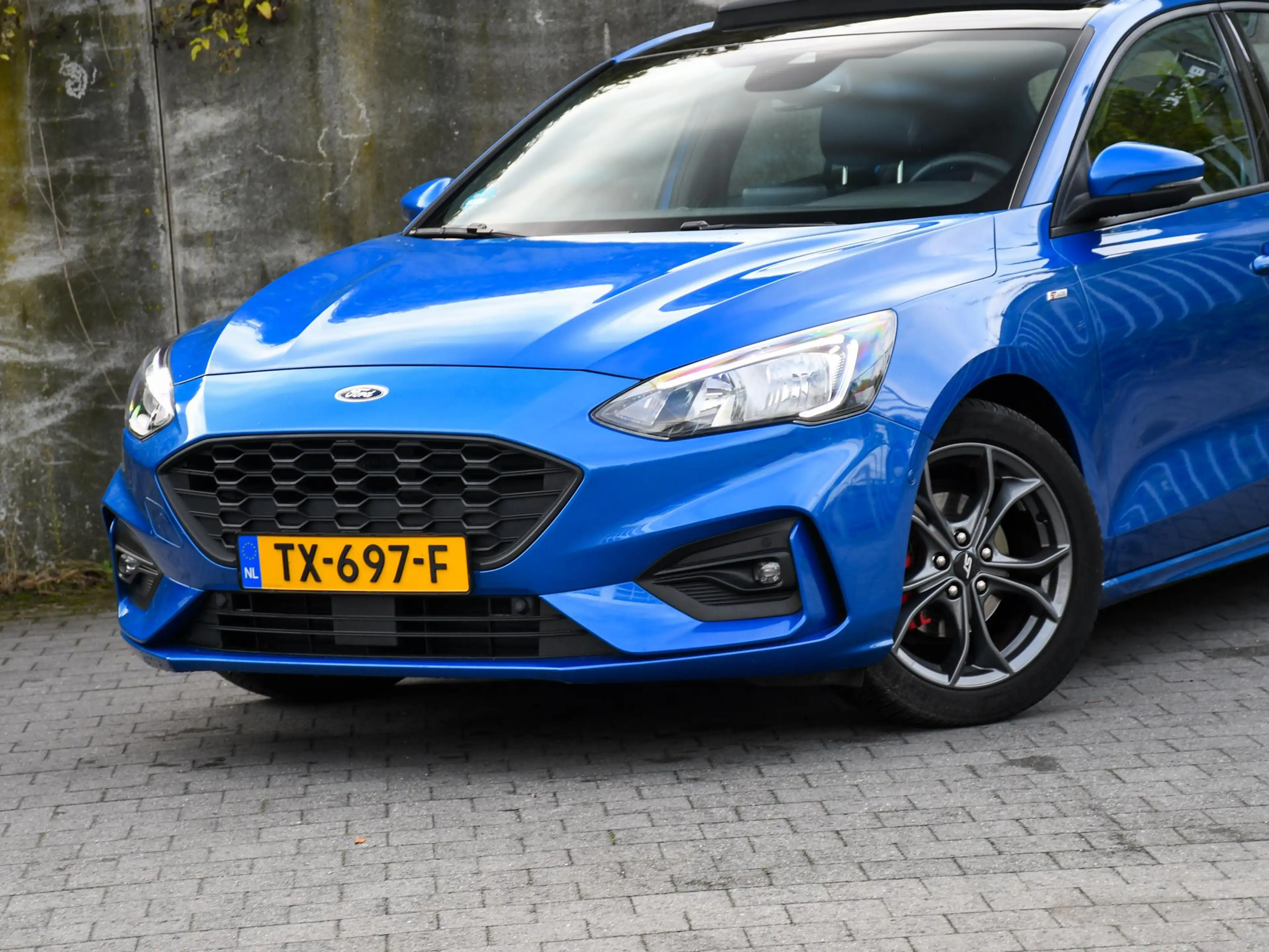Ford Focus ST Line Business 1.0 EcoBoost 125pk PANO | CRUISE. — photo 2