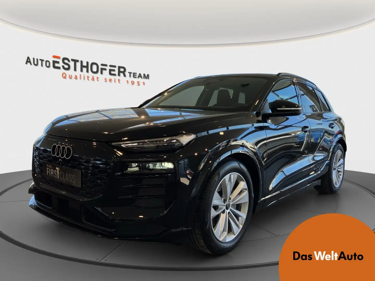 Audi Q6 e-tron quattro Schwarz - 1