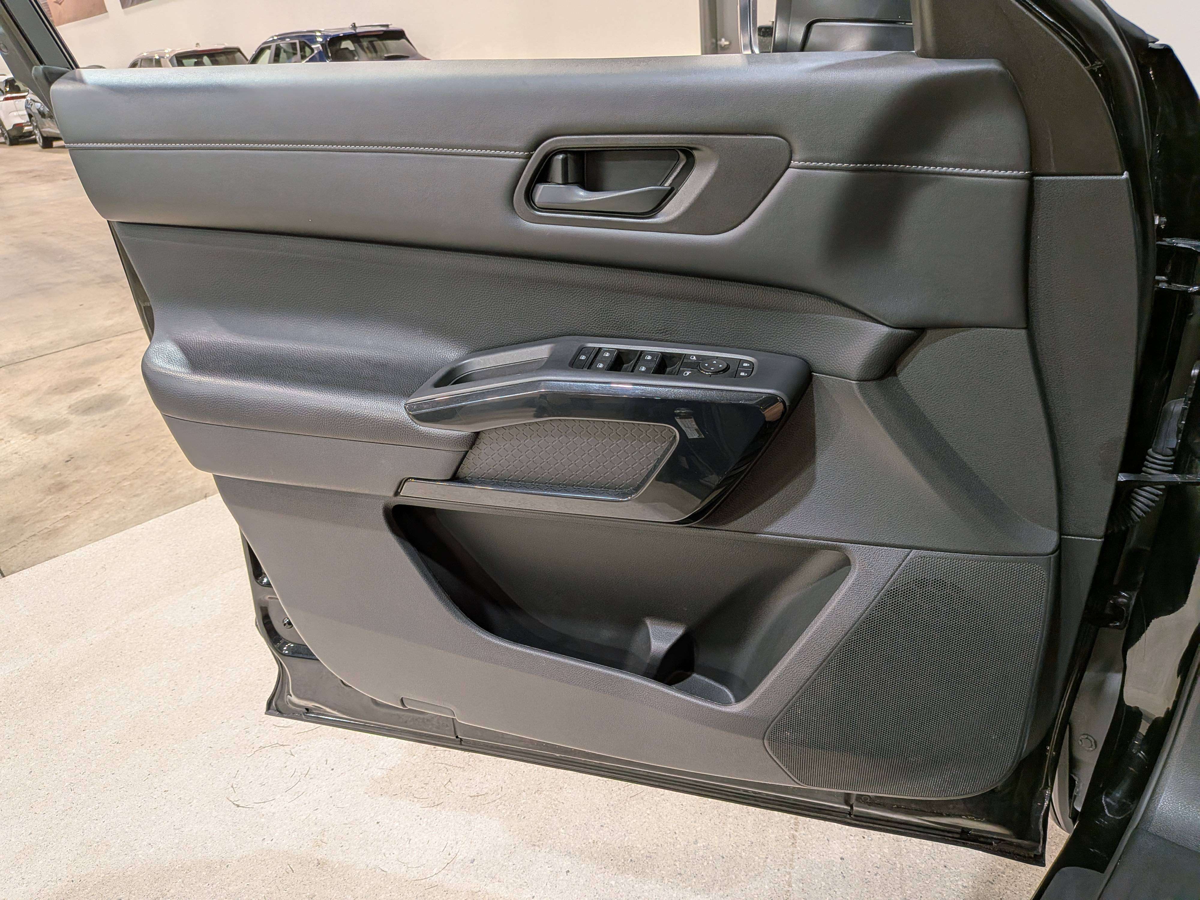 Nissan Pathfinder 2024