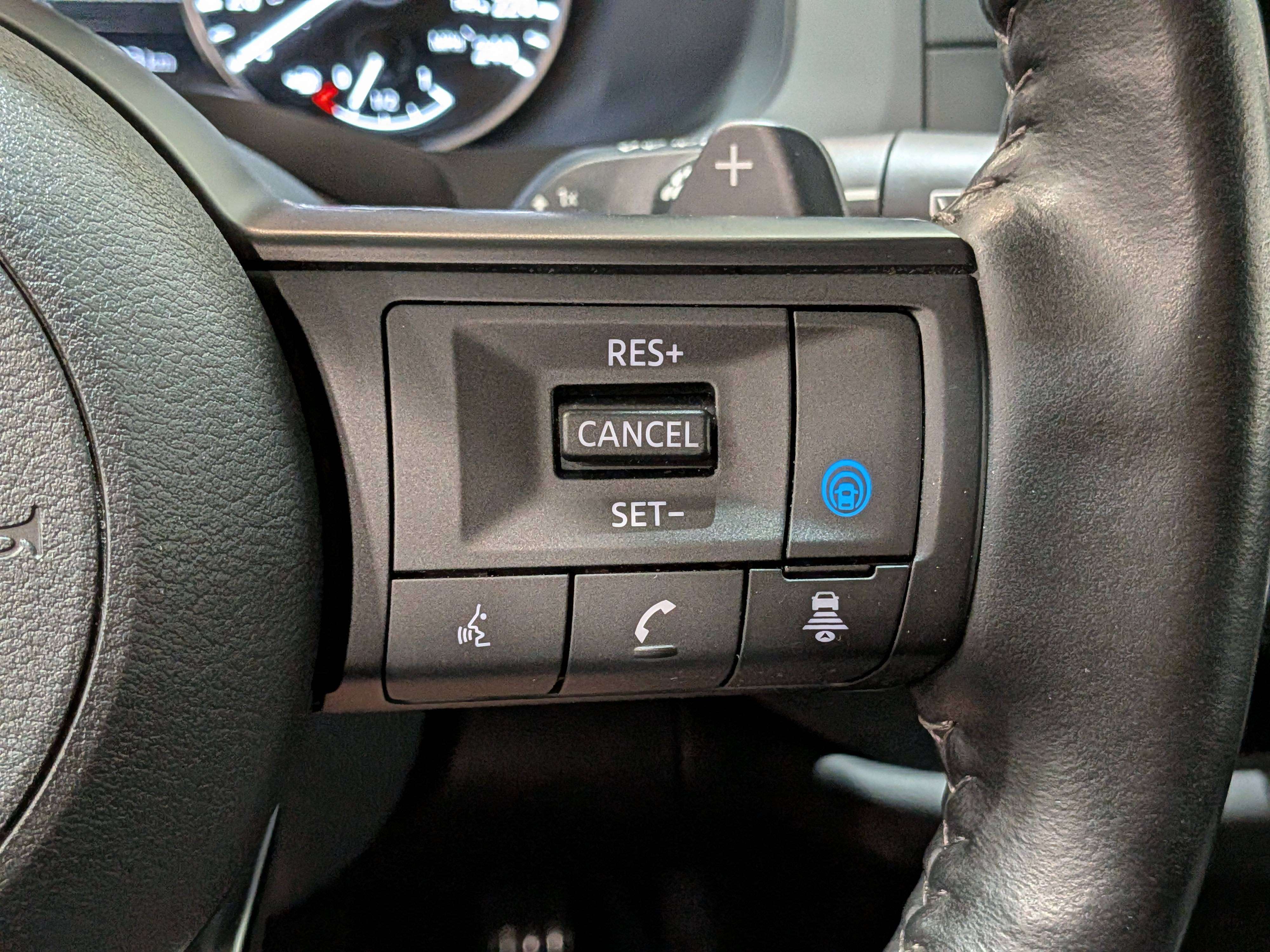 Nissan Pathfinder 2024