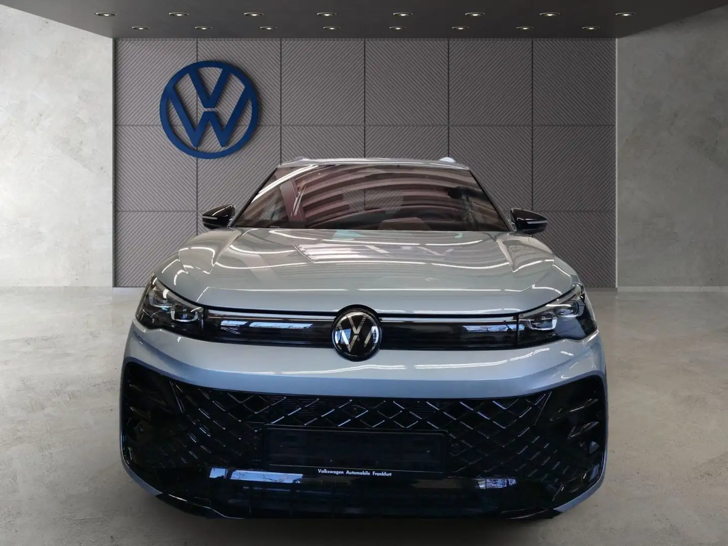 Volkswagen Tiguan 2.0 TSI DSG 4Motion R-Line Navi IQ.Light Silber - 2