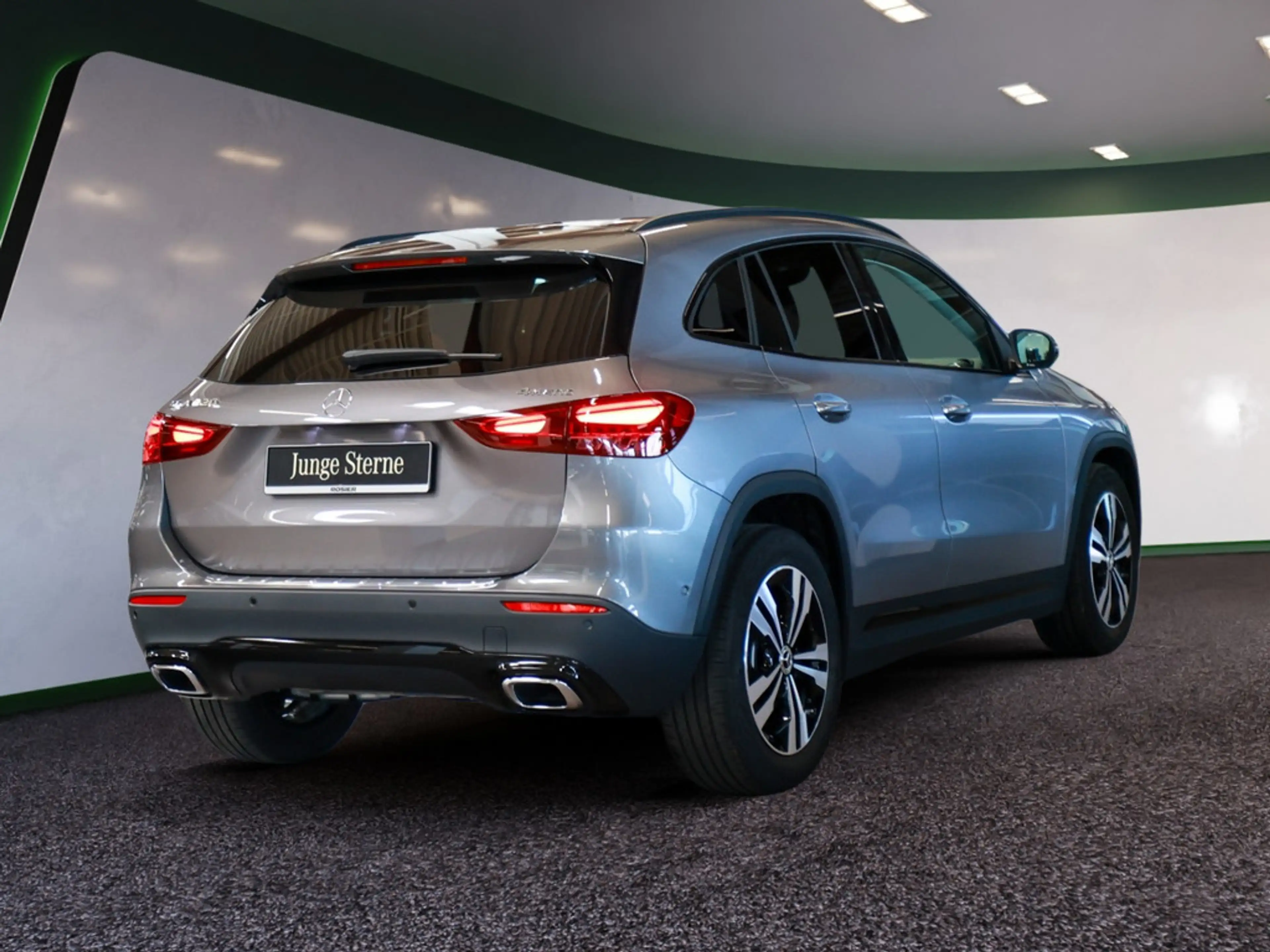 Mercedes-Benz GLA 220 4M Progressive Advanced+ NIGHT LED BT — photo 5