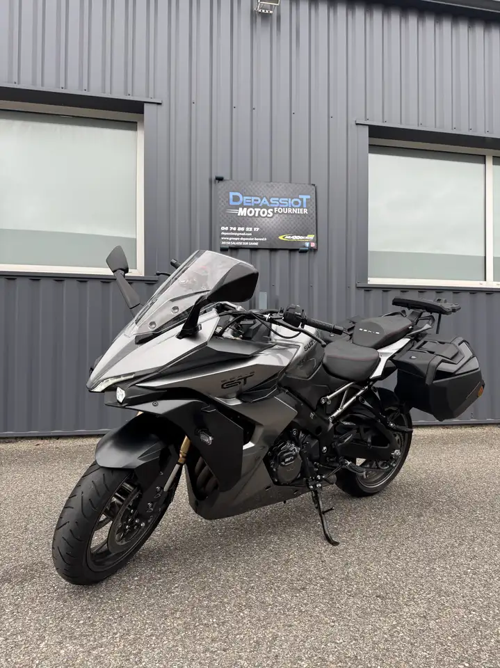 Suzuki Gsx S 1000Gt