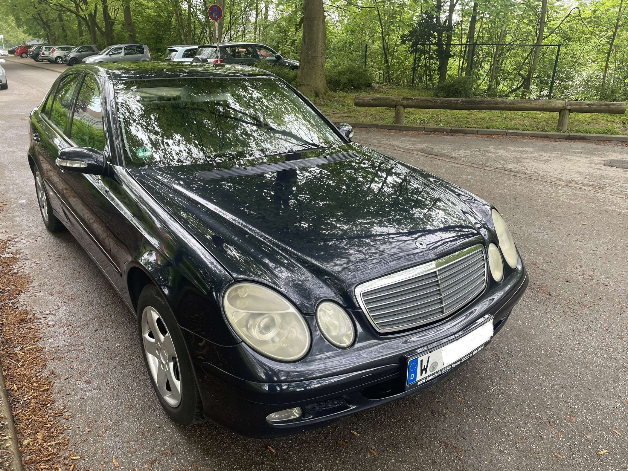 Second hand Mercedes Benz E-Class 