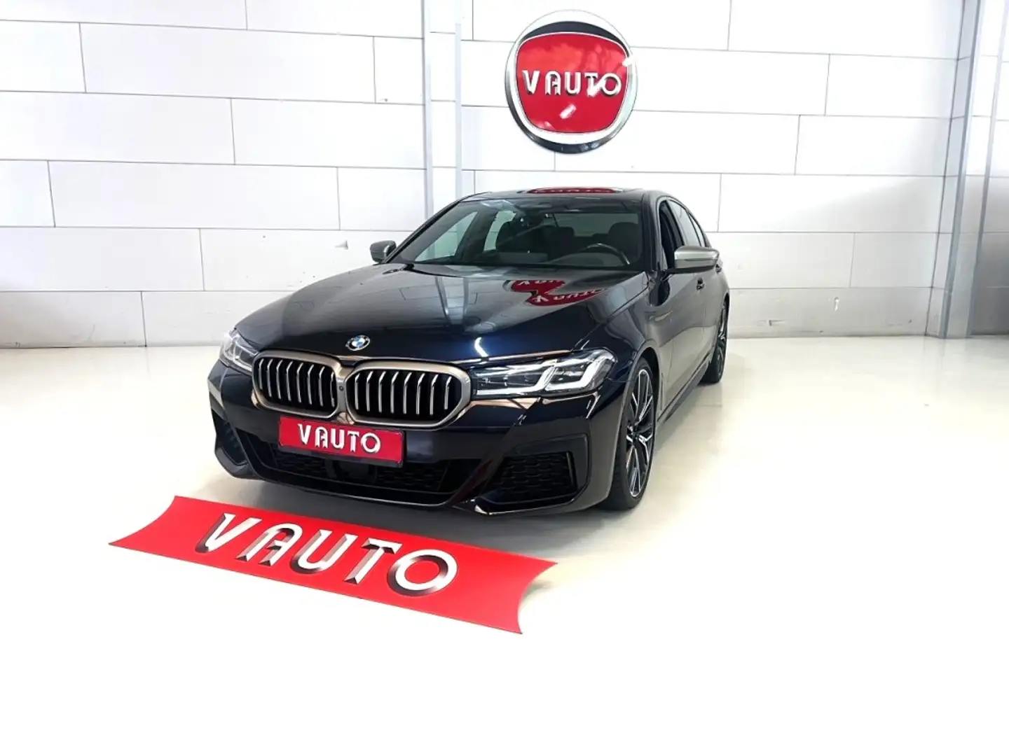 BMW 550 M550iA xDrive Azul - 2