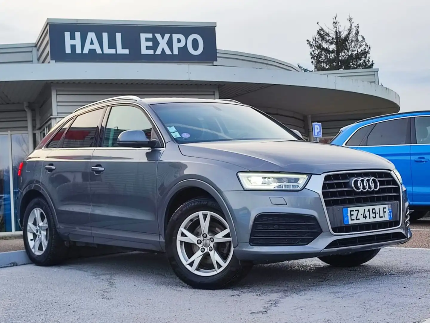 Audi Q3 1.5 tfsi 150 Ambiente S-tronic Grau - 2
