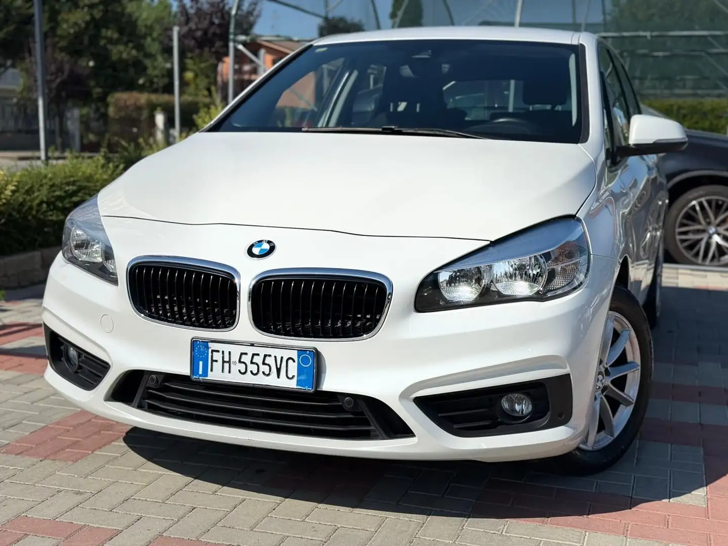 BMW 218d Active Tourer Advantage Bianco - 1