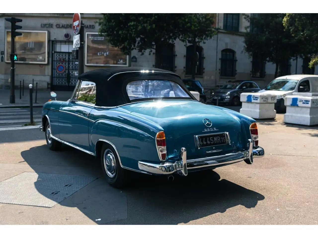 Mercedes-Benz 220S Ponton cabriolet, foto 3