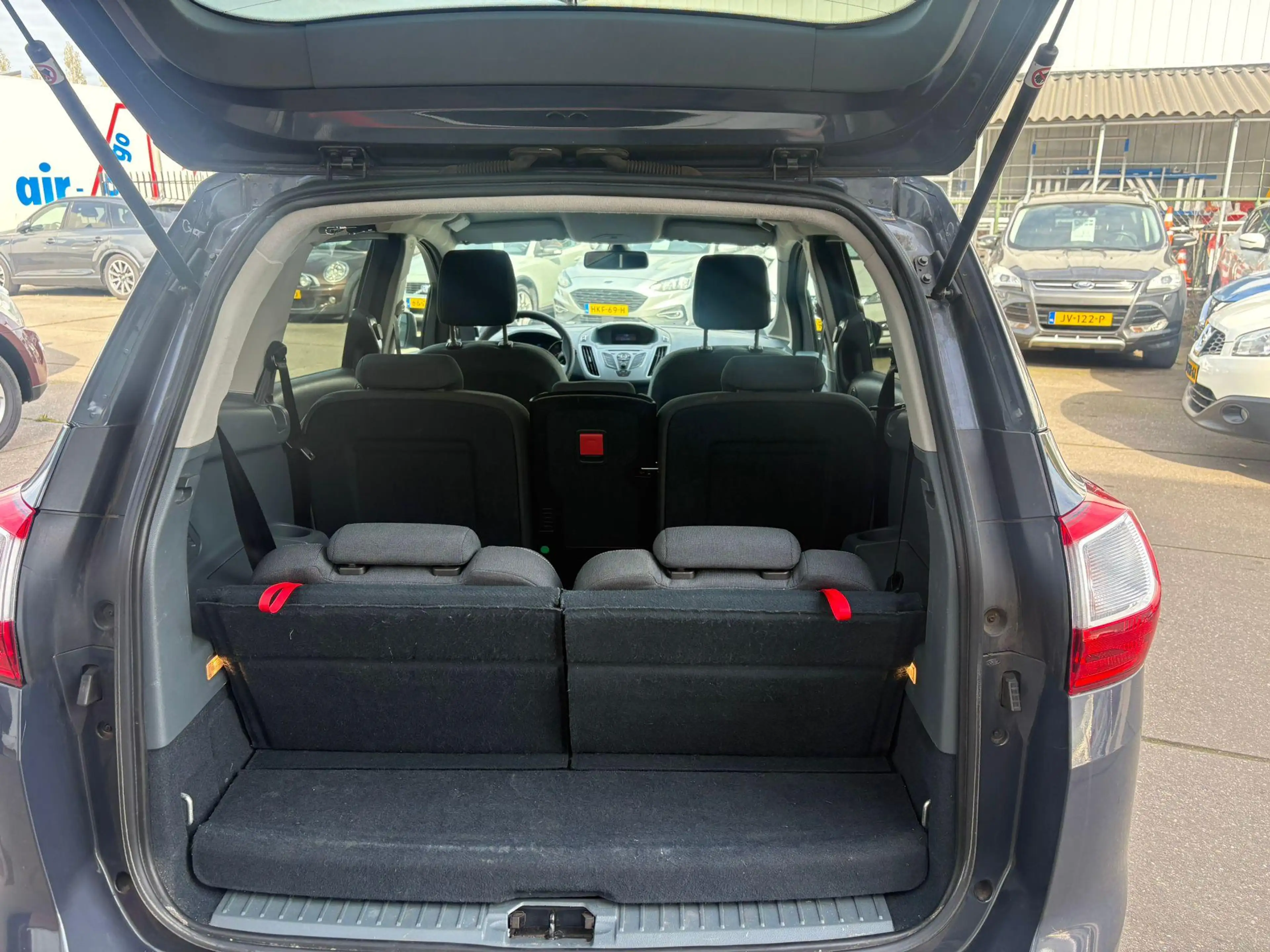 Ford Grand C-Max 1.6 Titanium 7p. Clima, pdc achter, distributie is — photo 9