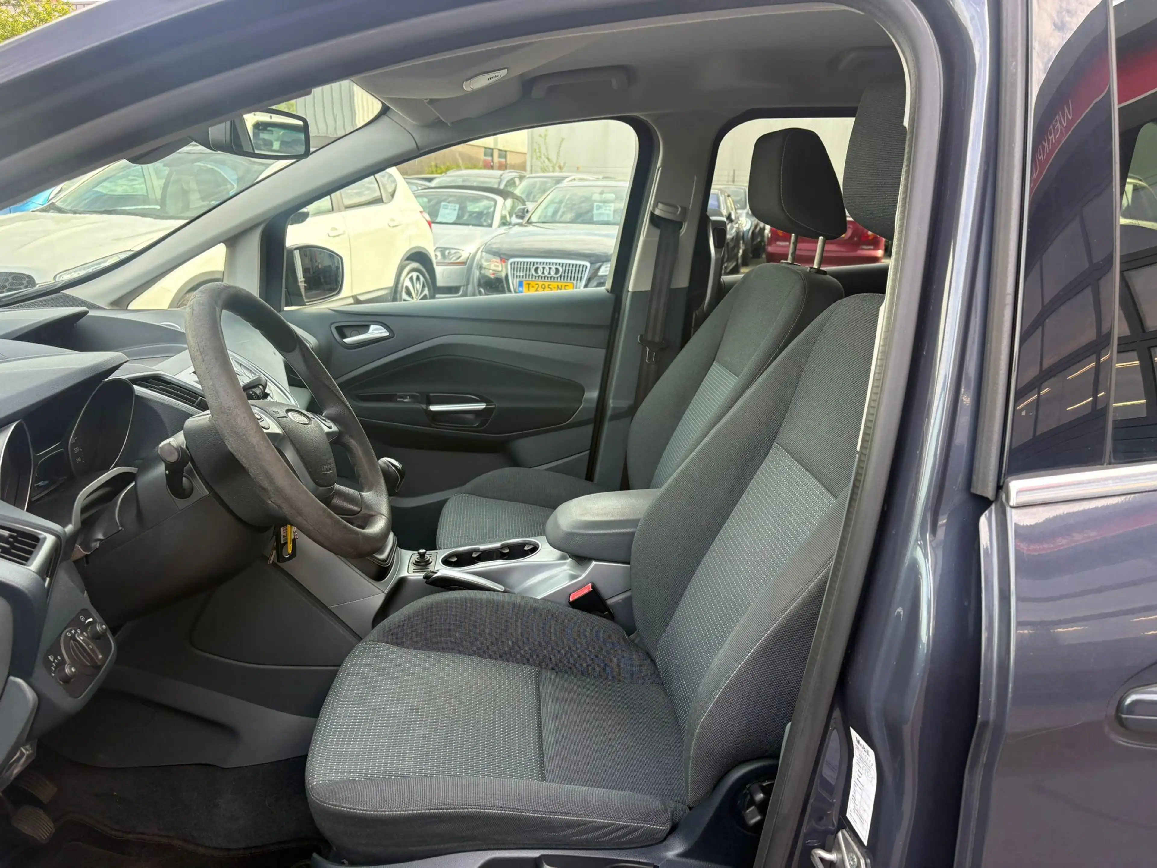 Ford Grand C-Max 1.6 Titanium 7p. Clima, pdc achter, distributie is — photo 10