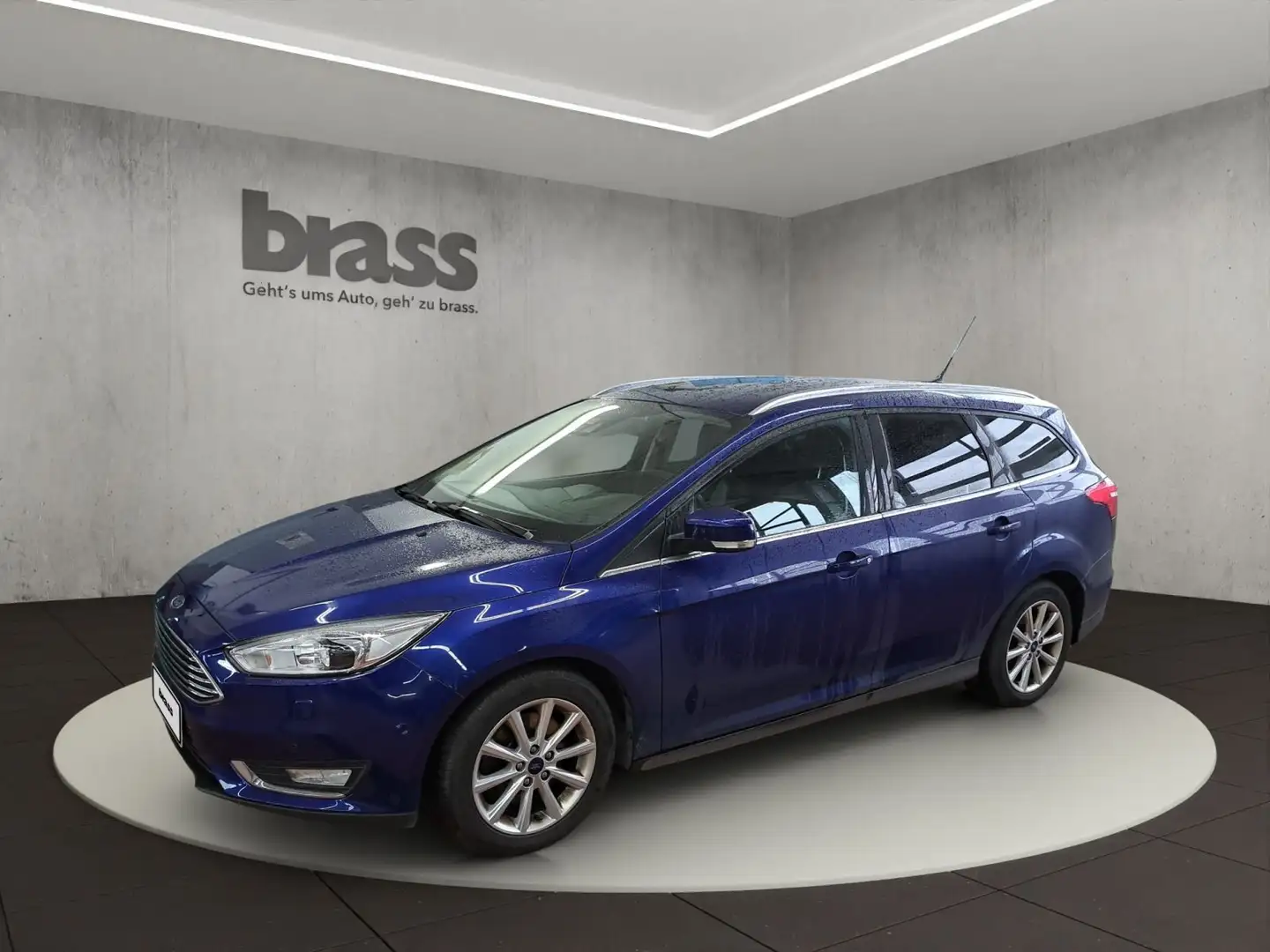Ford Focus Turnier Blau - 1