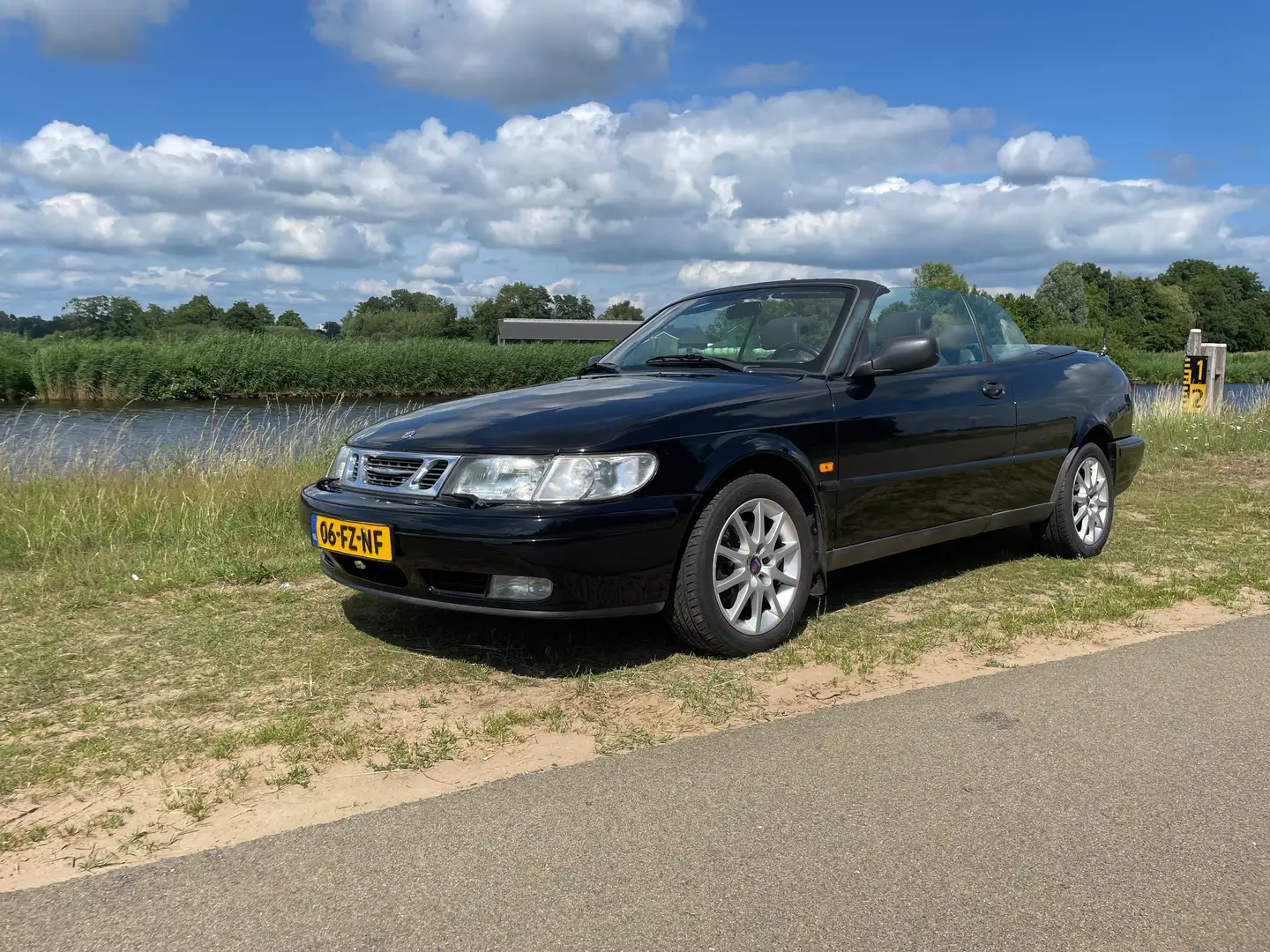 Saab 9-3 2.0 Turbo SE Zwart - 1