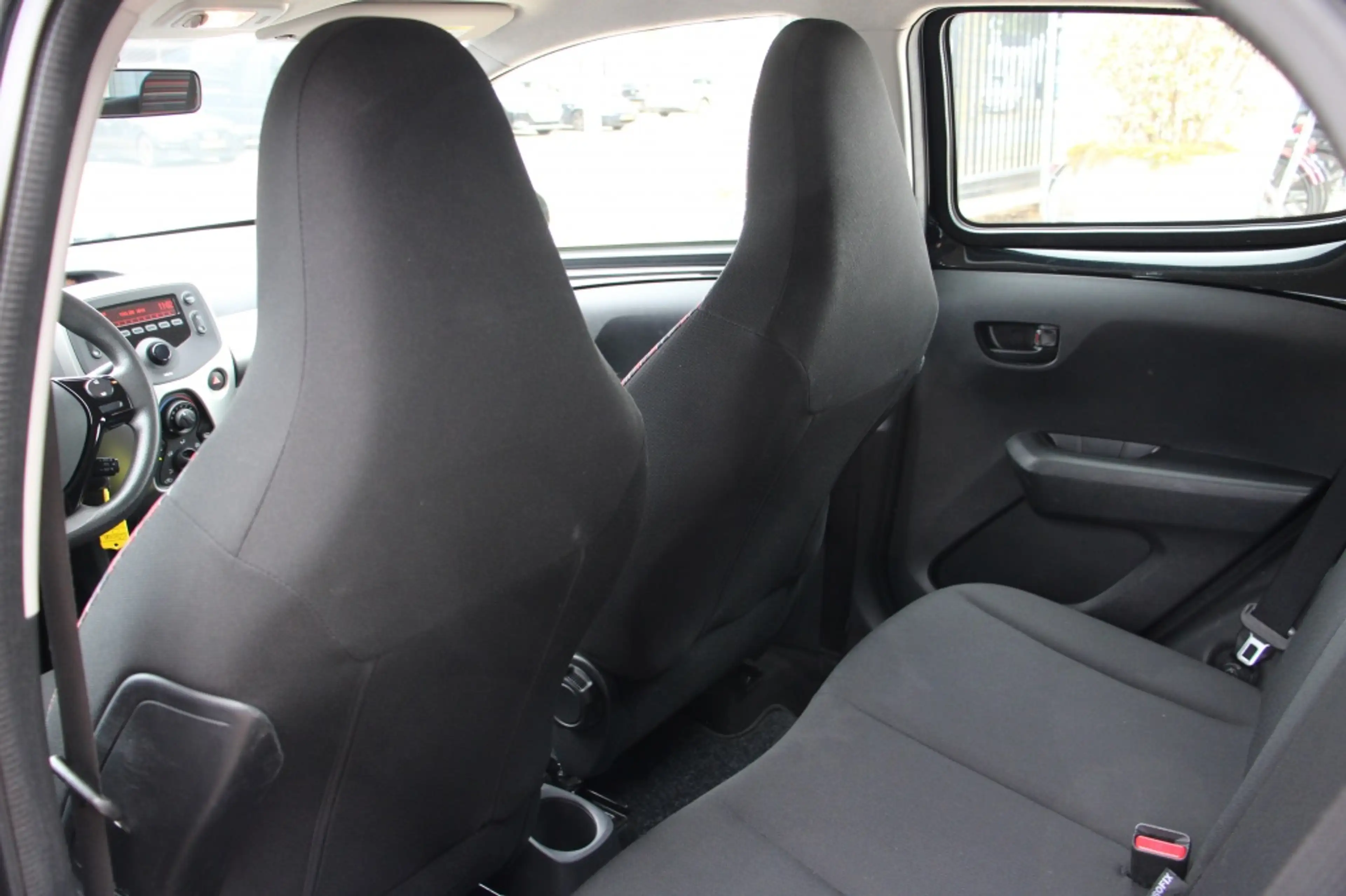 Citroen C1 1.0 e-VTi Feel — photo 11