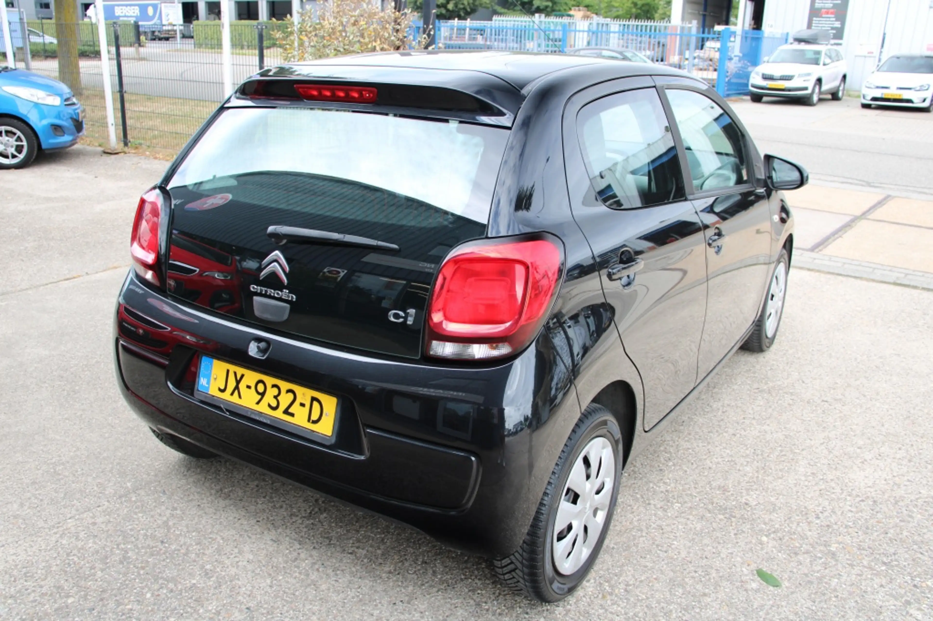 Citroen C1 1.0 e-VTi Feel — photo 5