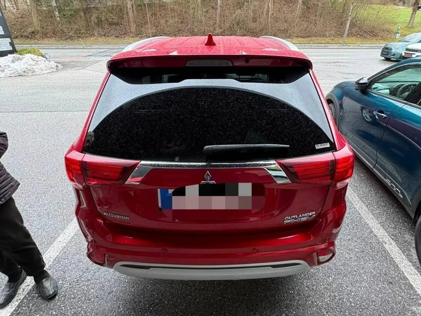 Mitsubishi Outlander Outlander 2,4 PHEV Business Connect Business Connect Rot - 2